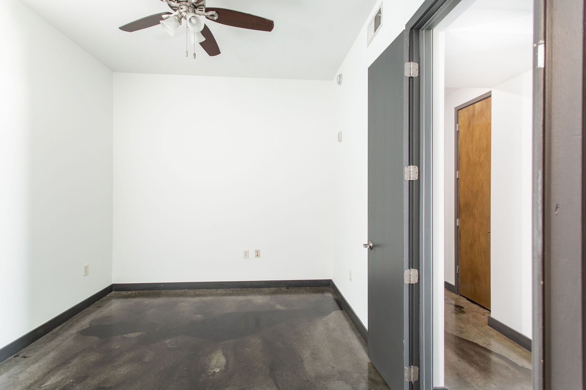 1510 Demonbreun St Unit: 1207