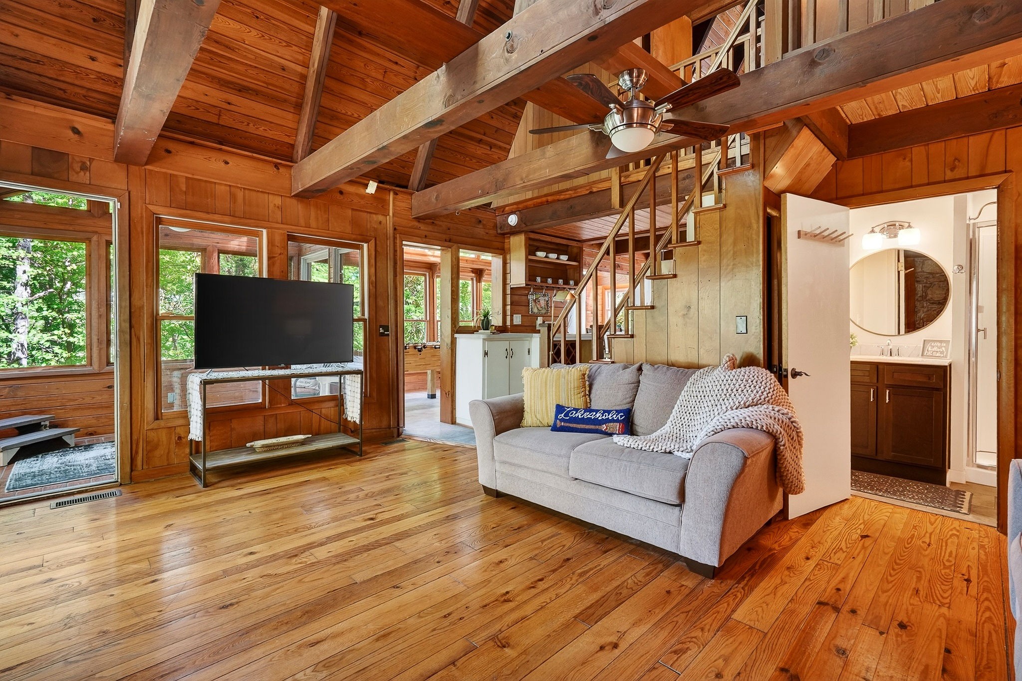 280 Hurricane Hill Rd