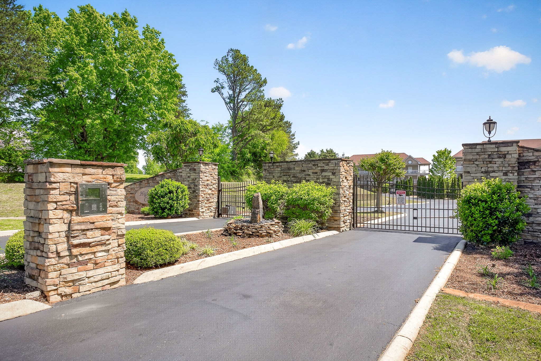 7100 Dale Ridge Rd Unit: B-1