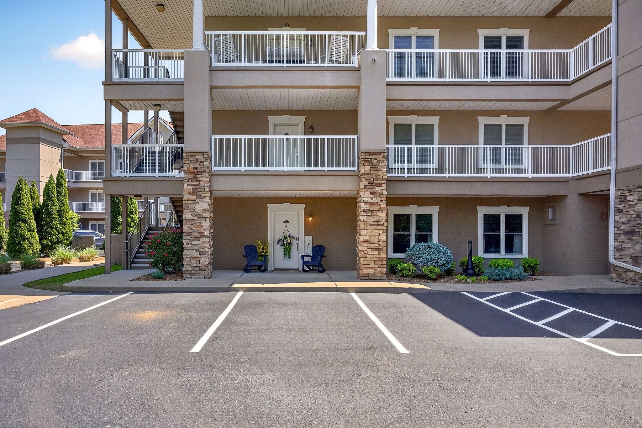 7100 Dale Ridge Rd Unit: B-1