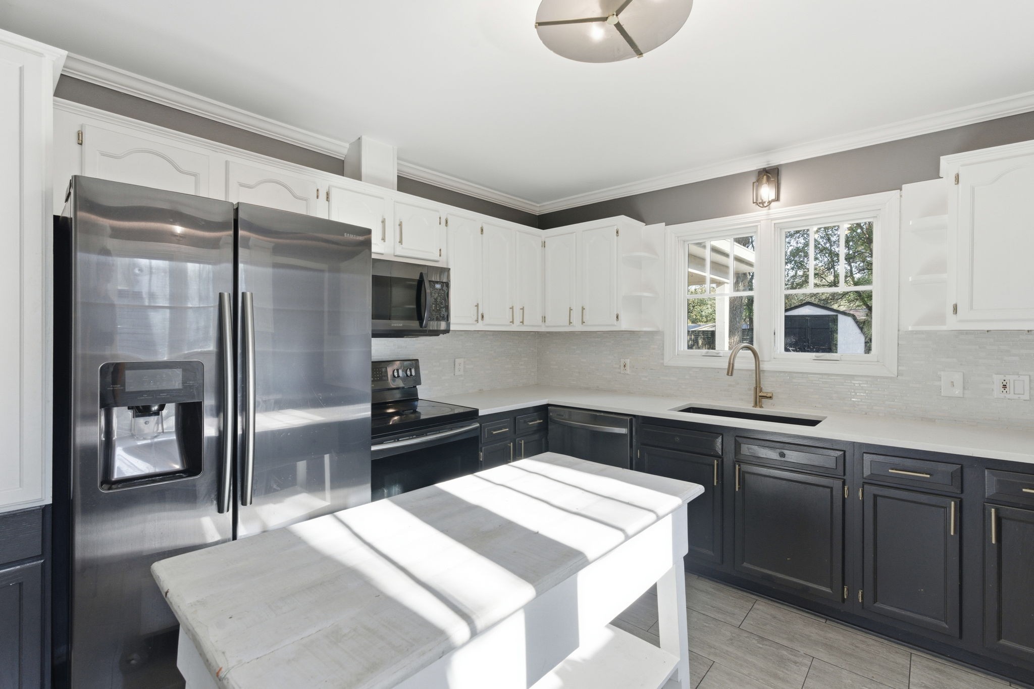 512 Bismark Dr