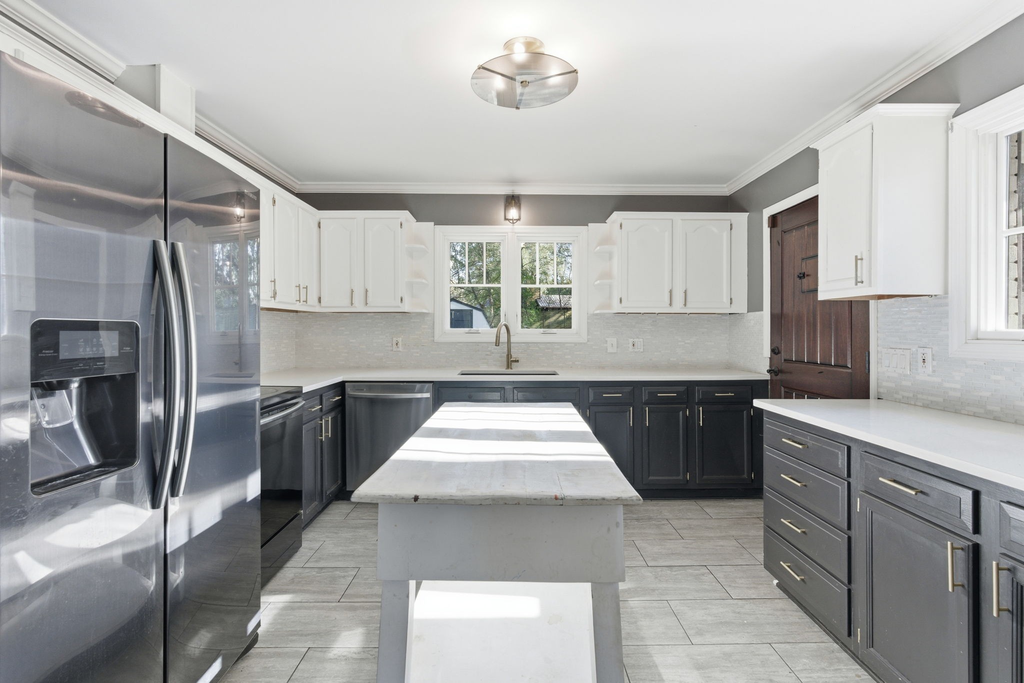 512 Bismark Dr