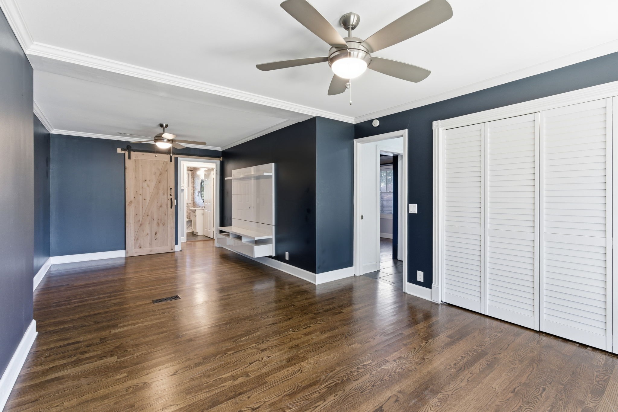 512 Bismark Dr