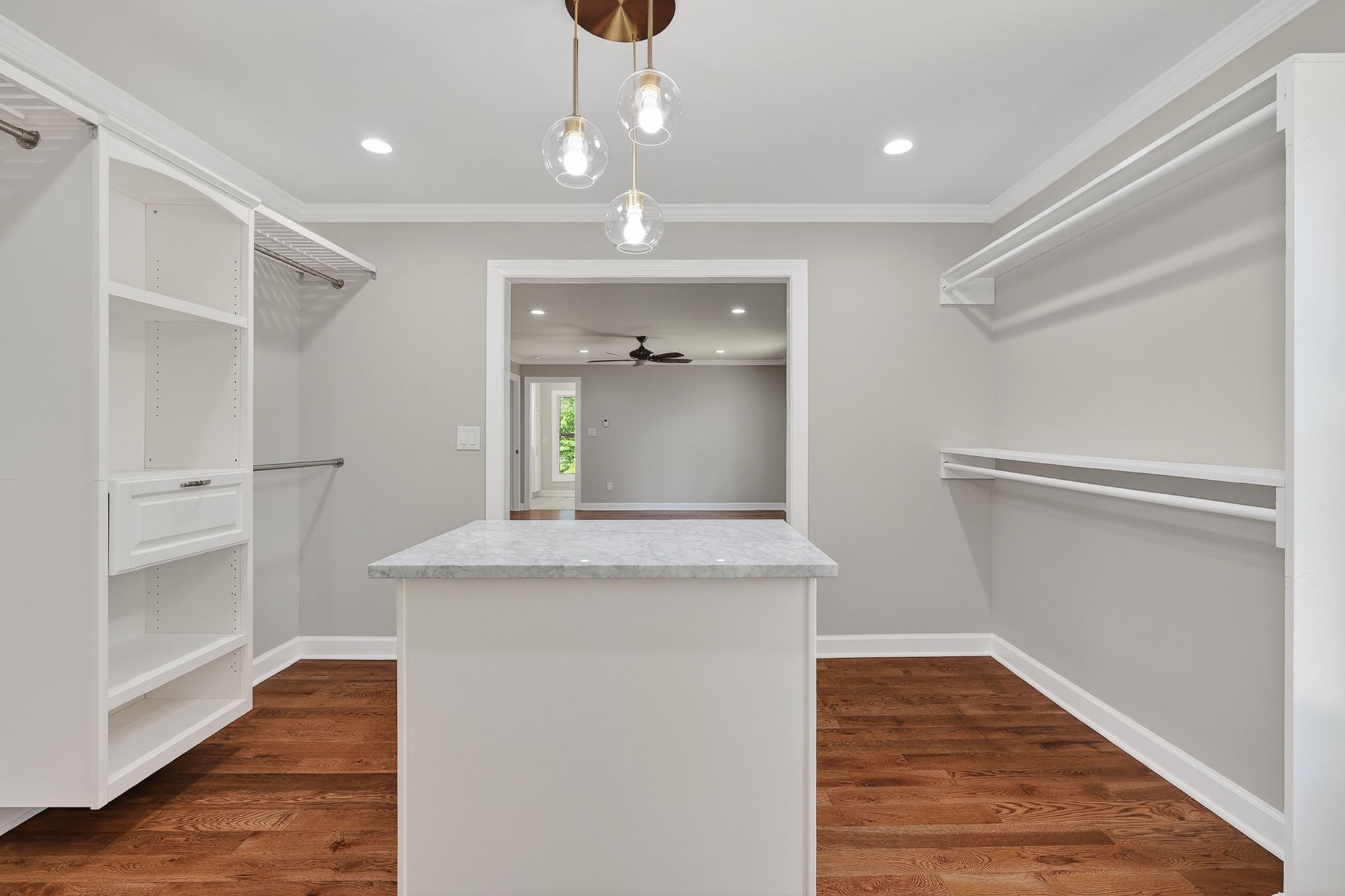 28 Lakeland Dr