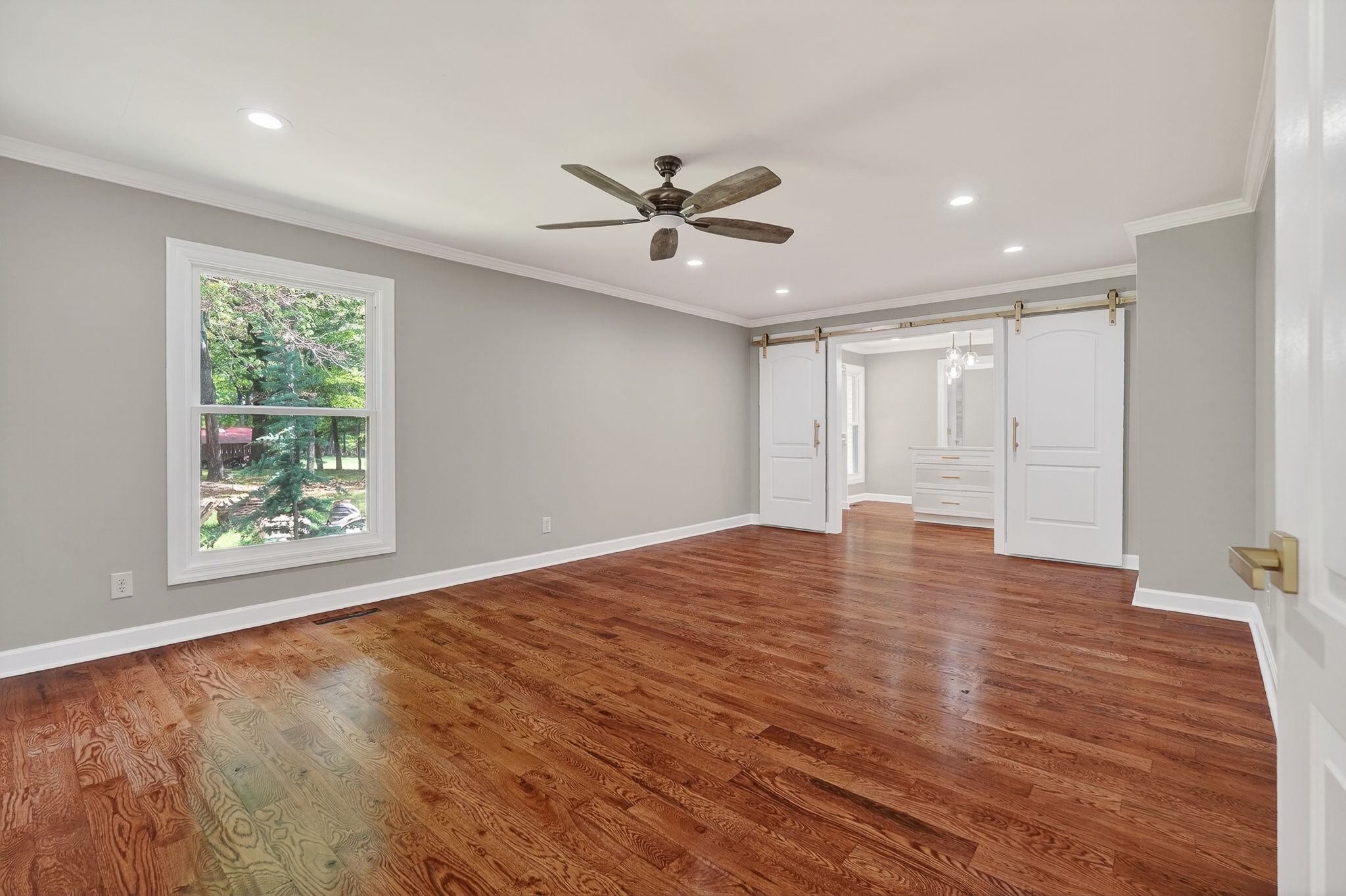 28 Lakeland Dr
