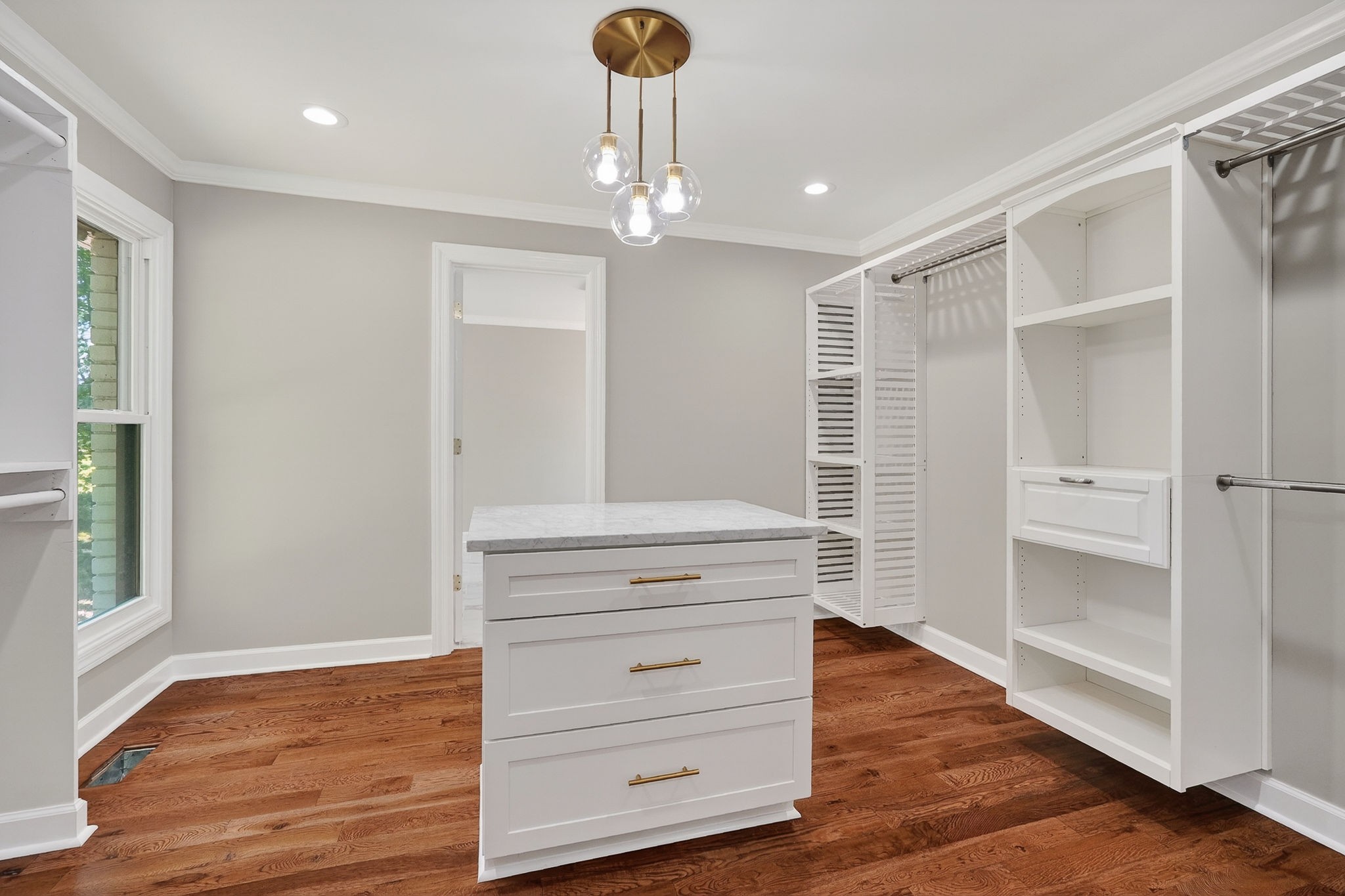 28 Lakeland Dr