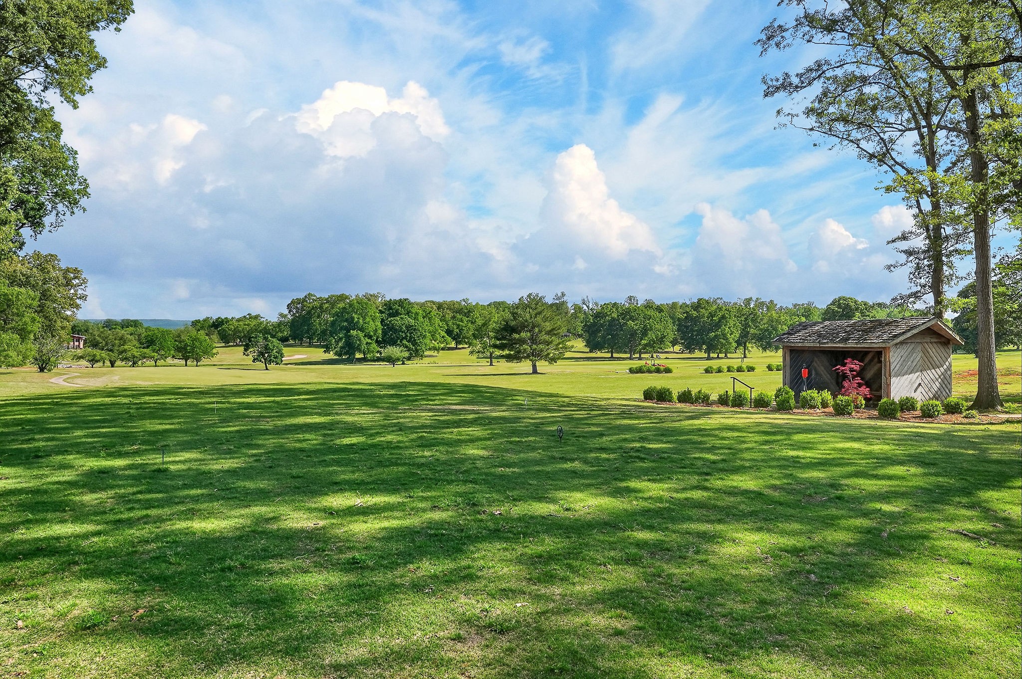 28 Lakeland Dr