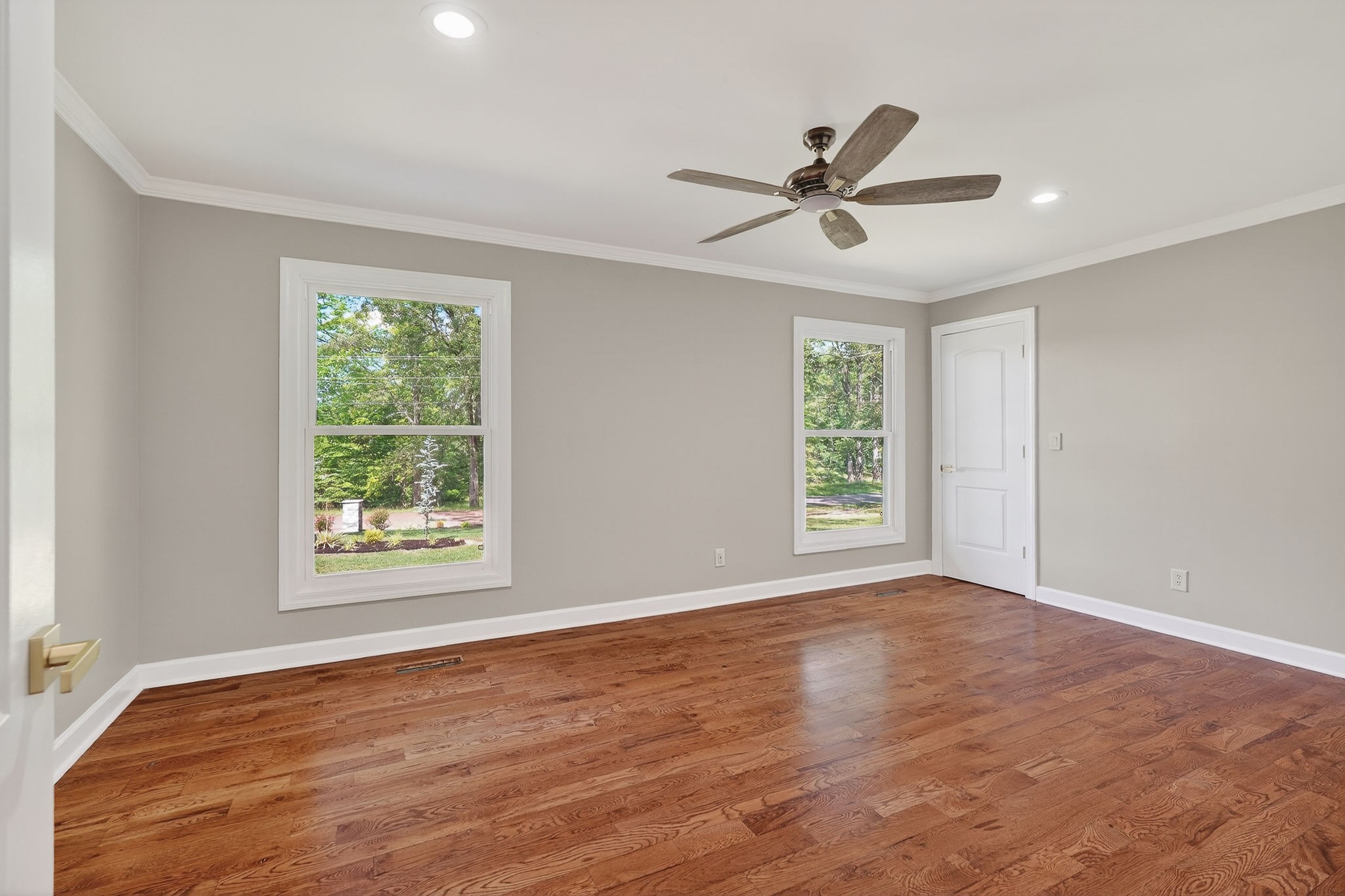 28 Lakeland Dr