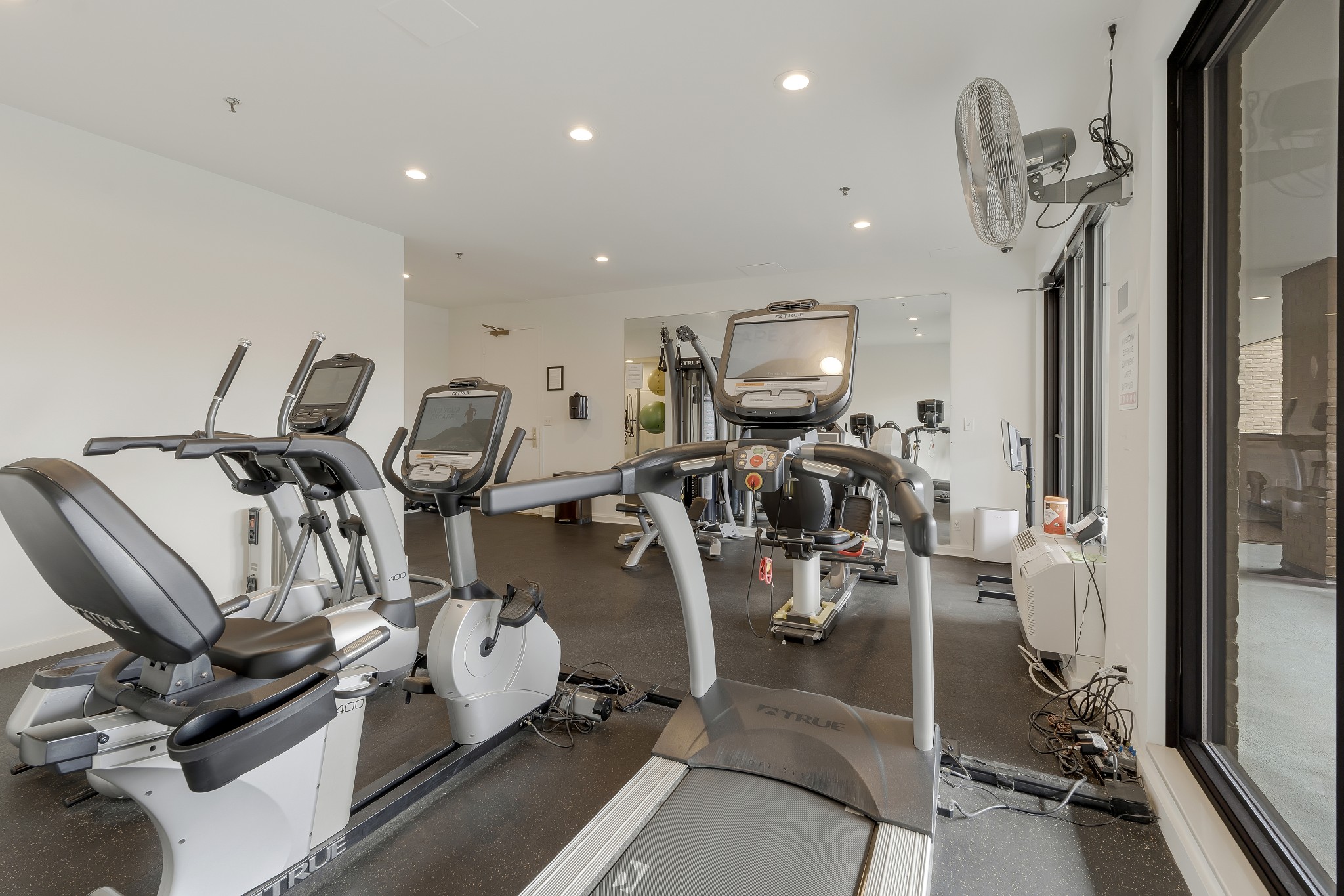3901 West End Ave Unit: 408