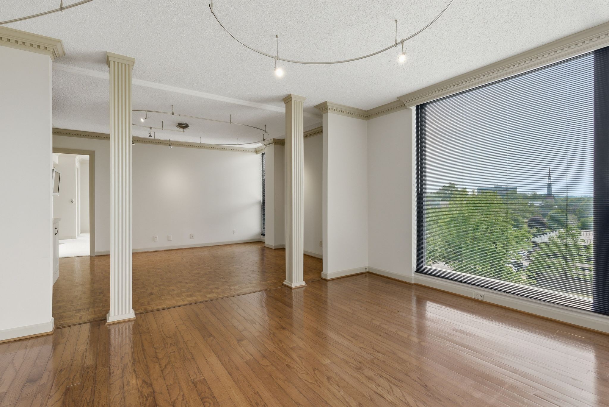 3901 West End Ave Unit: 408