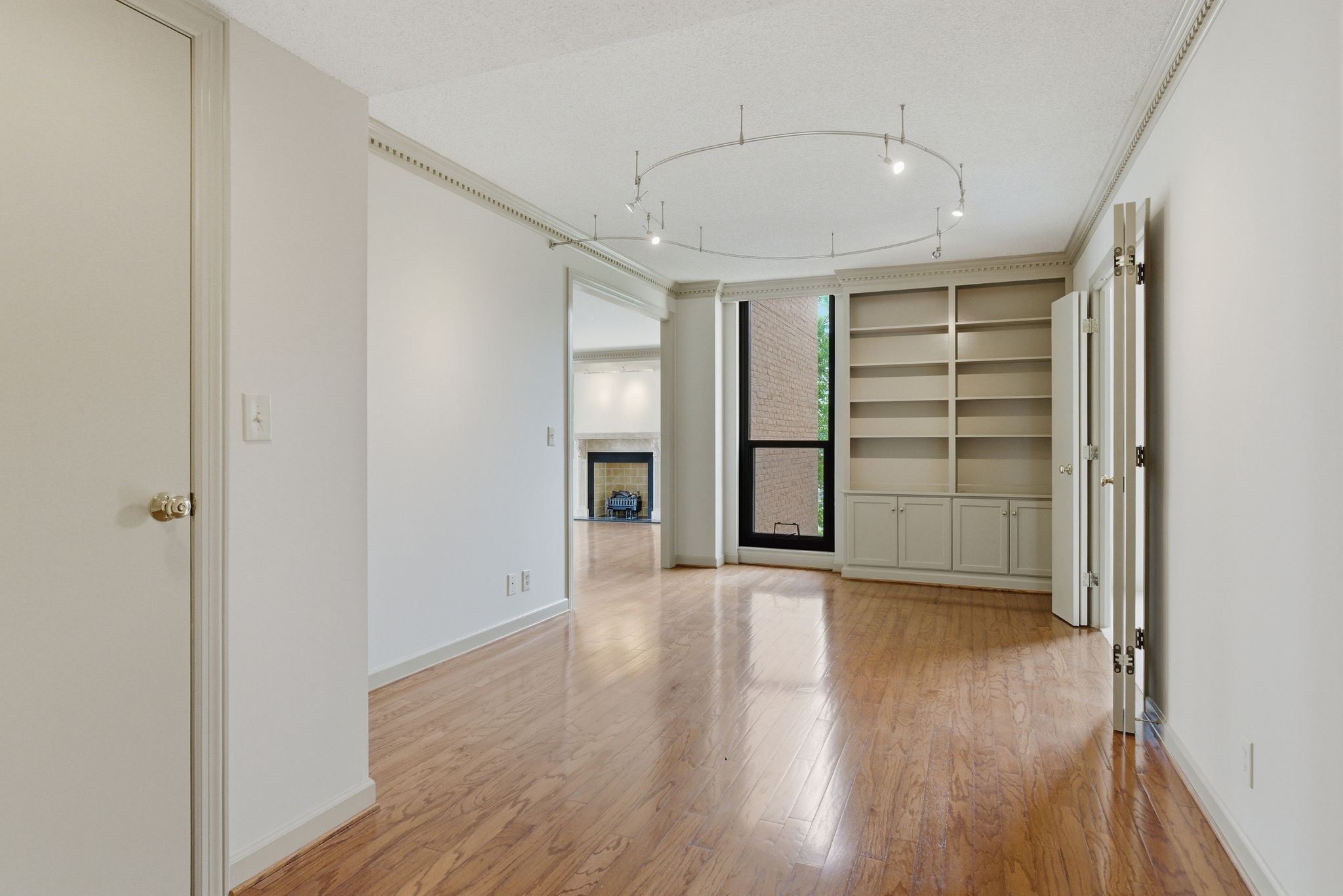 3901 West End Ave Unit: 408