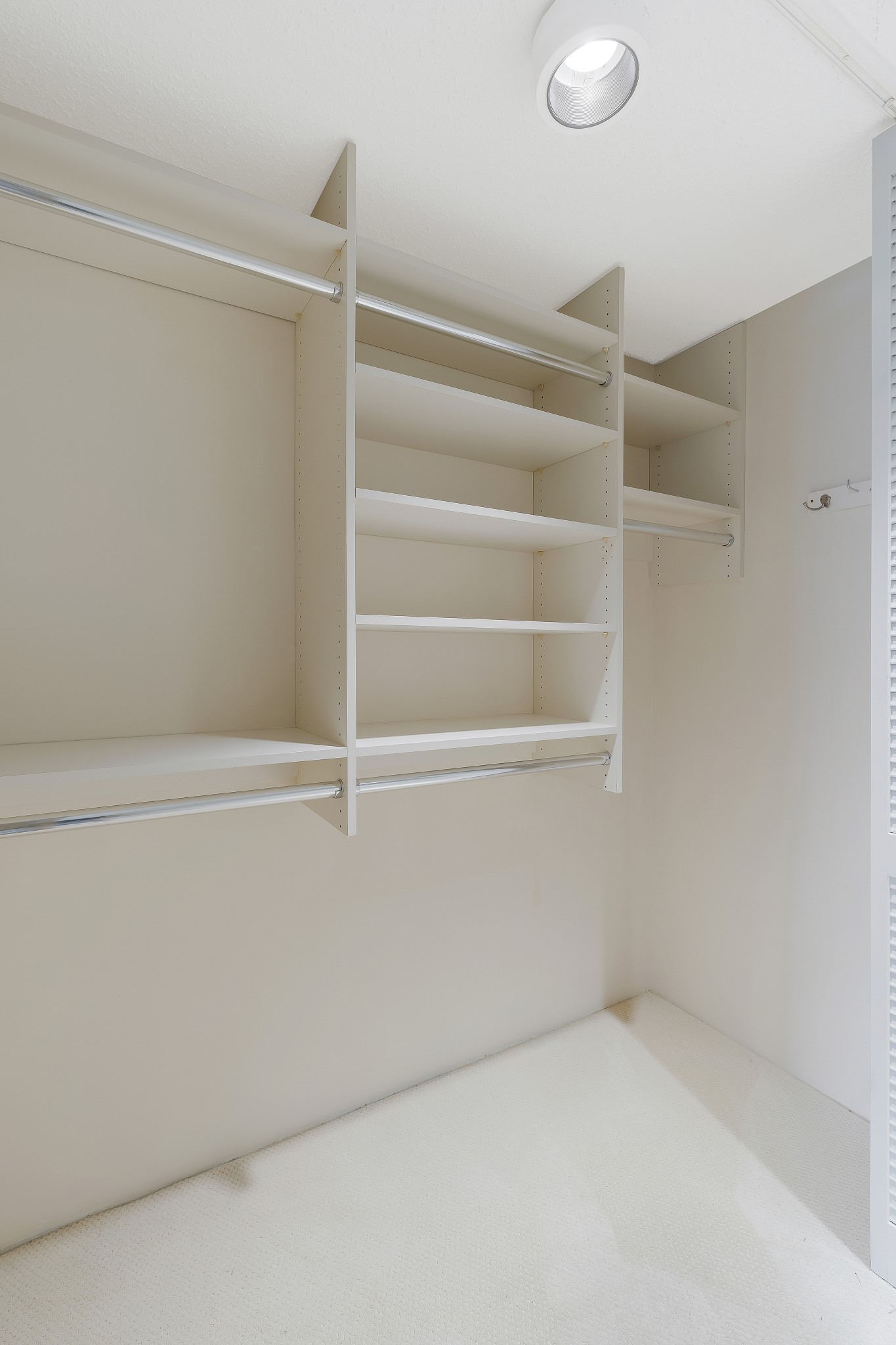 3901 West End Ave Unit: 408