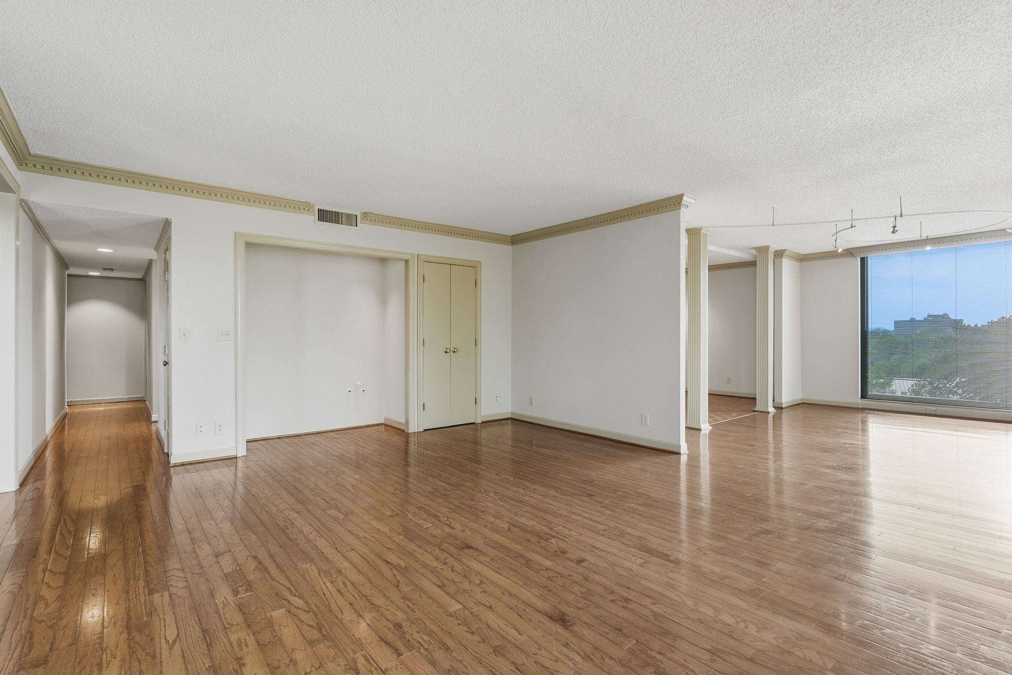 3901 West End Ave Unit: 408