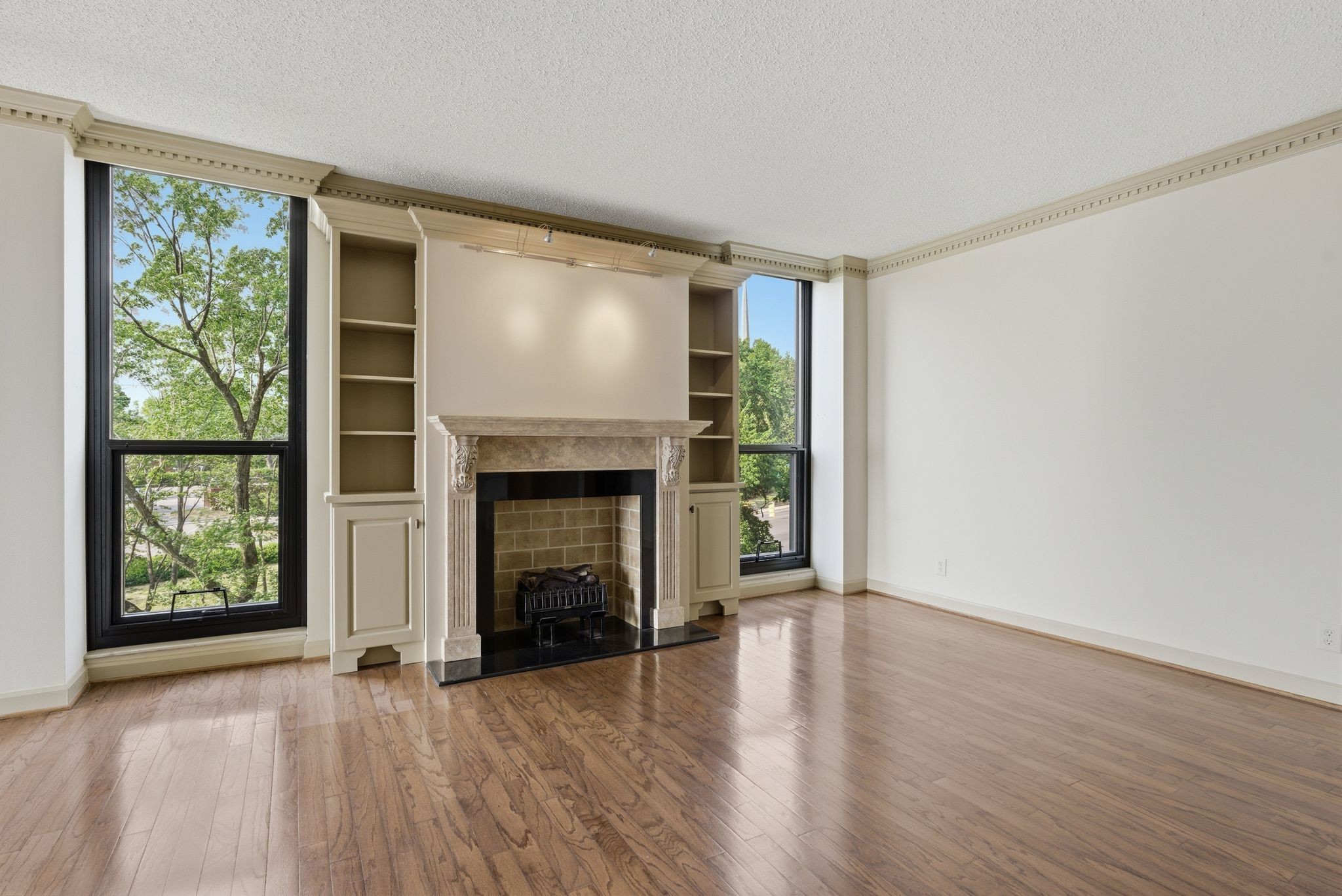 3901 West End Ave Unit: 408