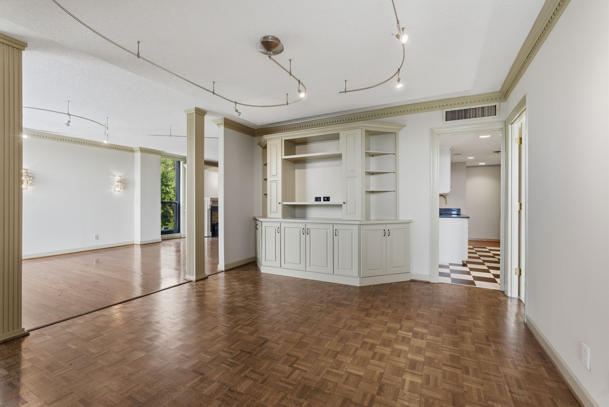 3901 West End Ave Unit: 408