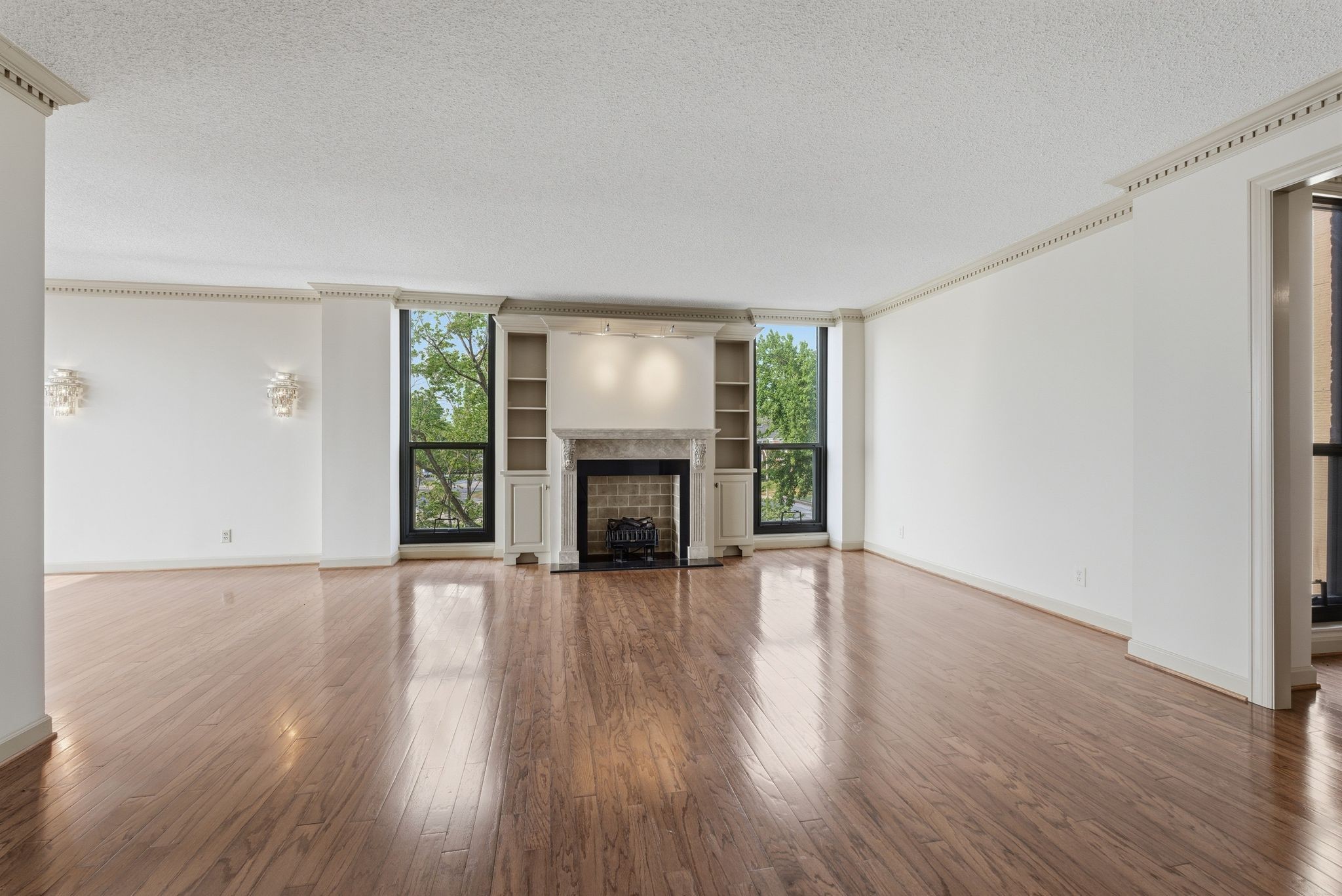 3901 West End Ave Unit: 408
