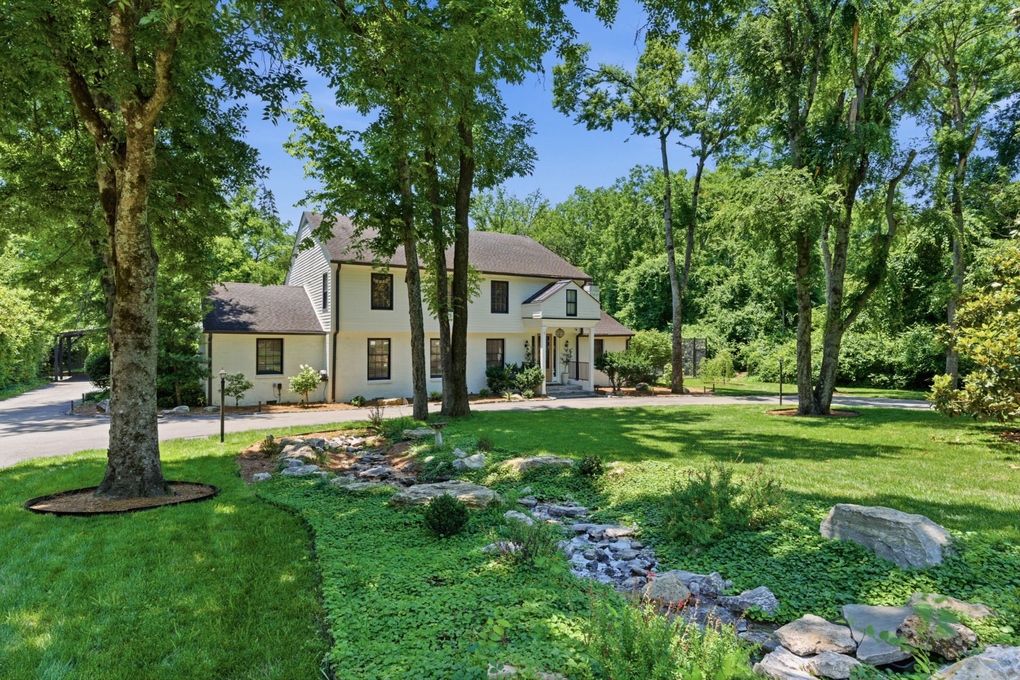 2419 Valley Brook Rd