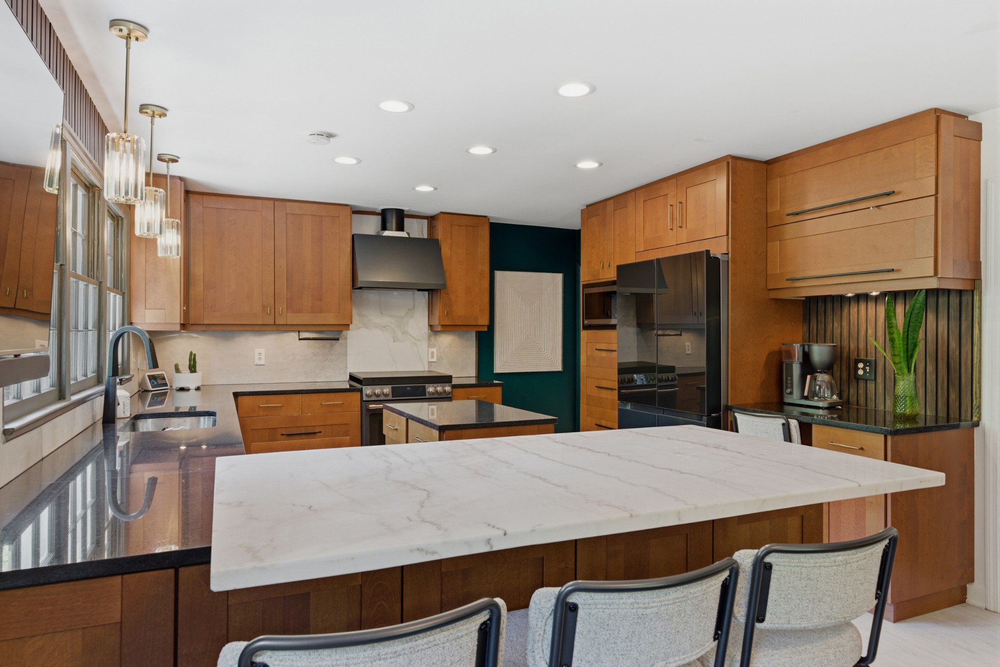 2419 Valley Brook Rd