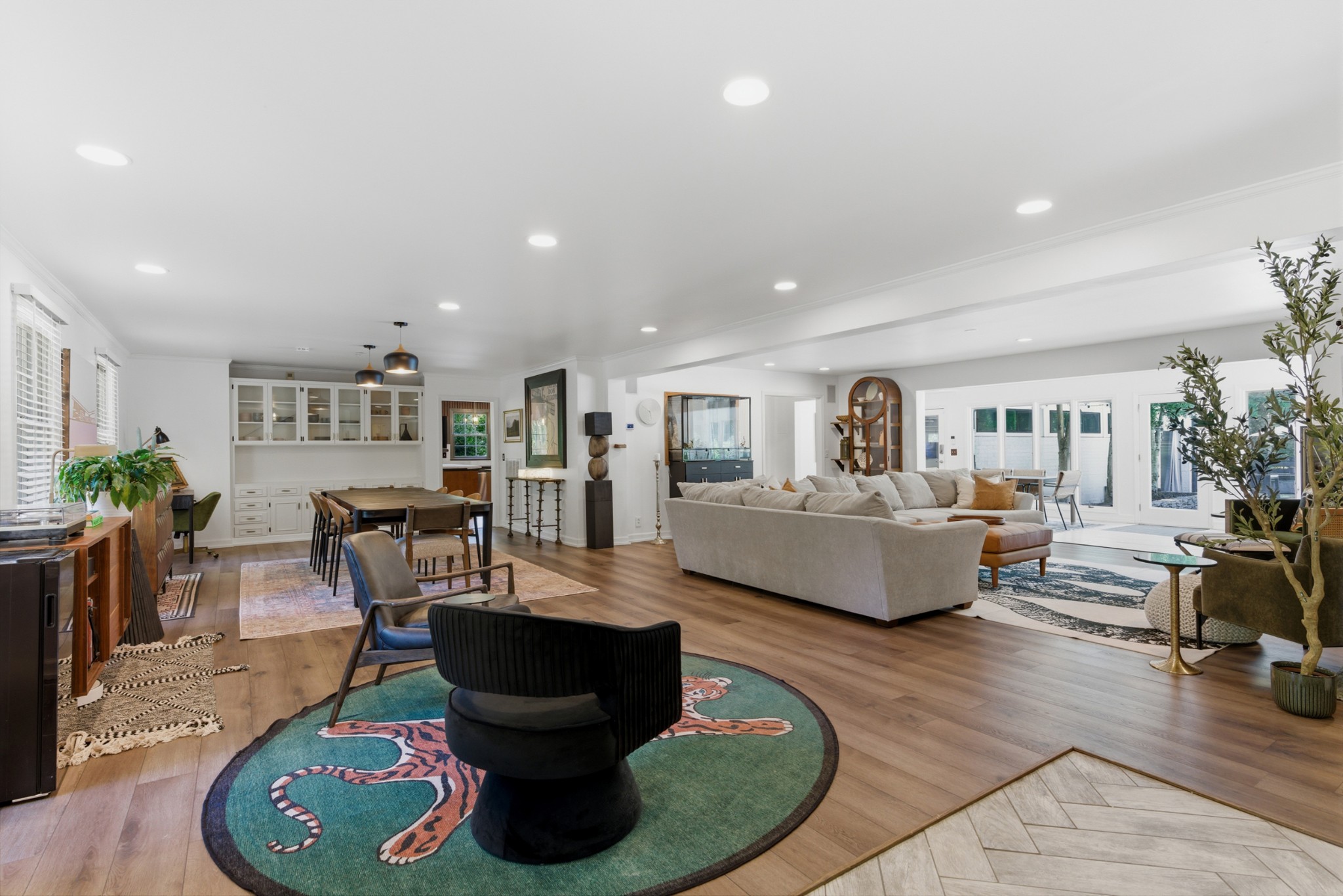 2419 Valley Brook Rd