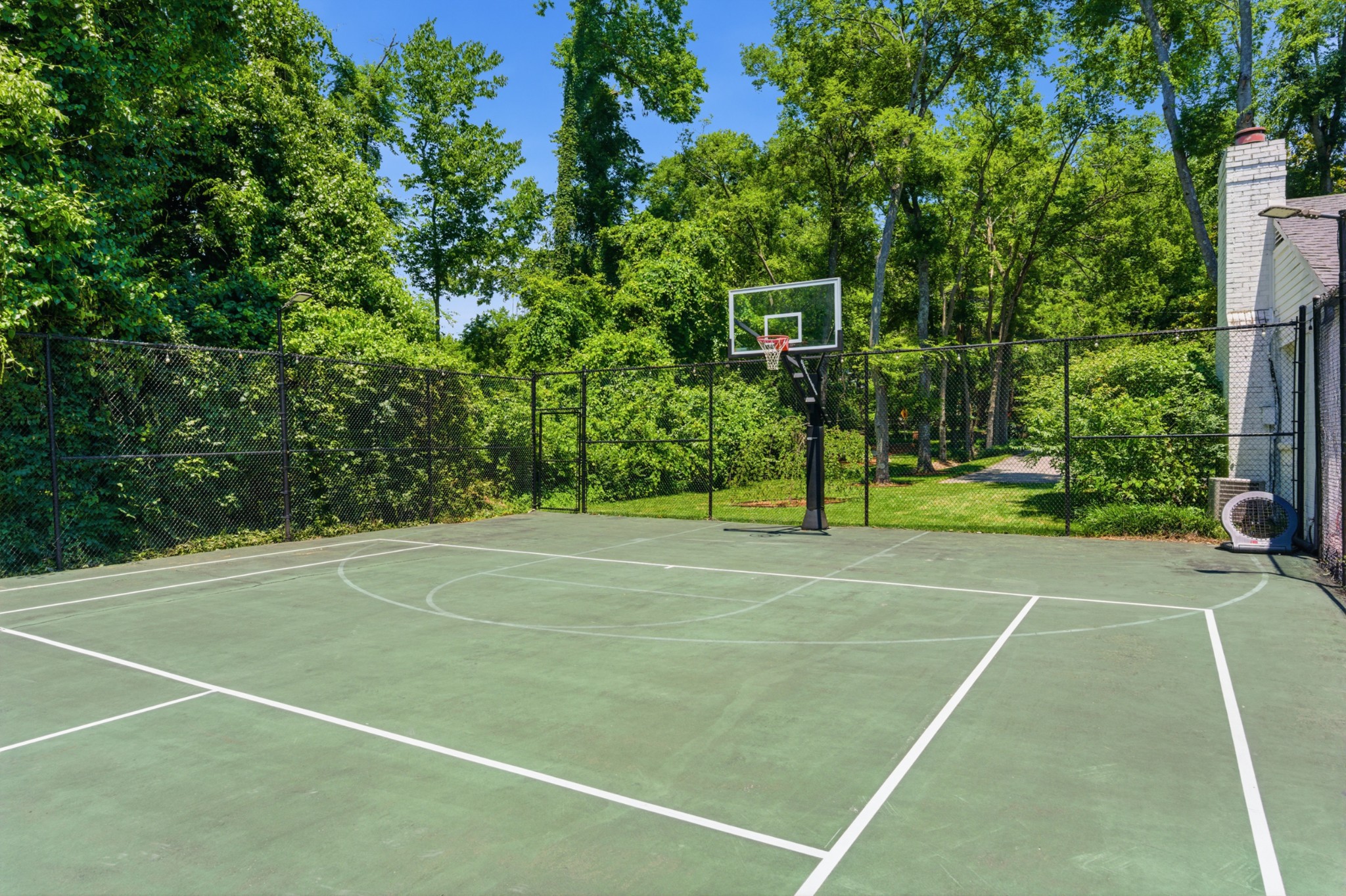 2419 Valley Brook Rd