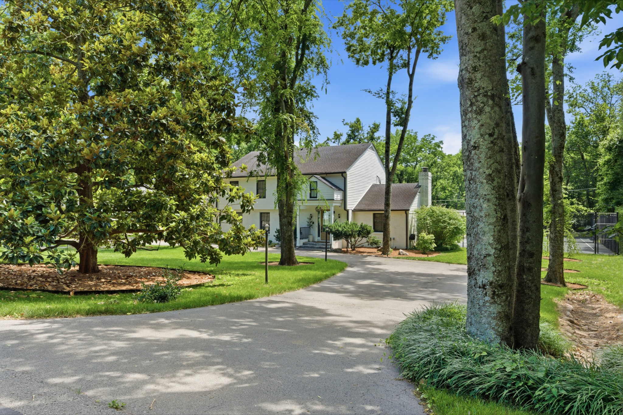 2419 Valley Brook Rd