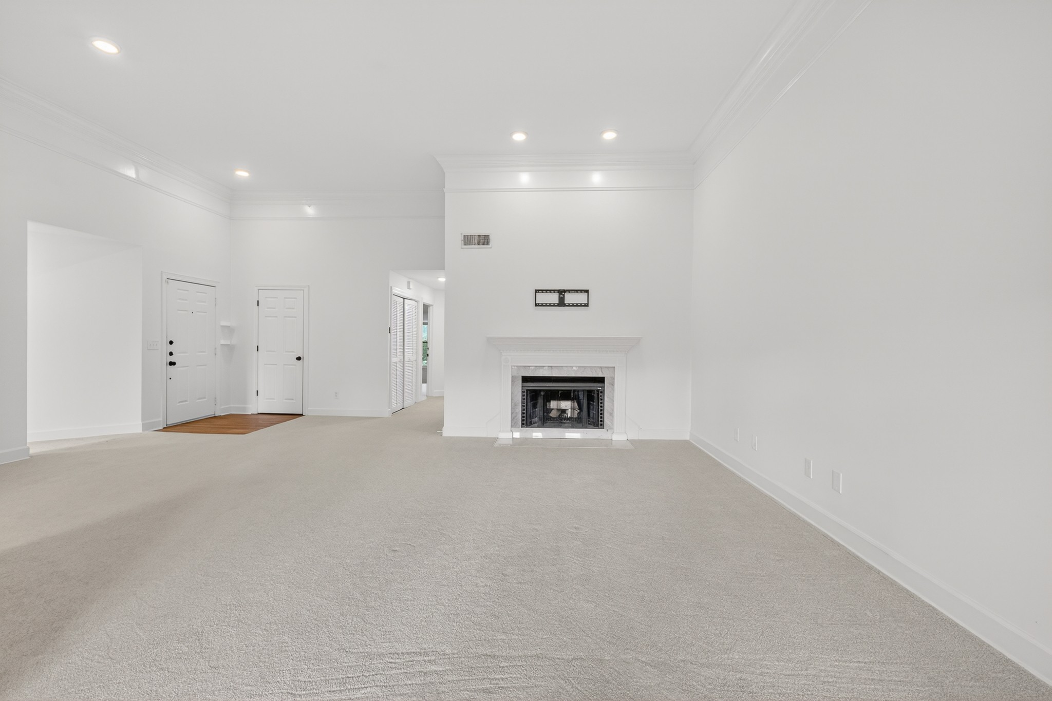 608 Arkland Pl