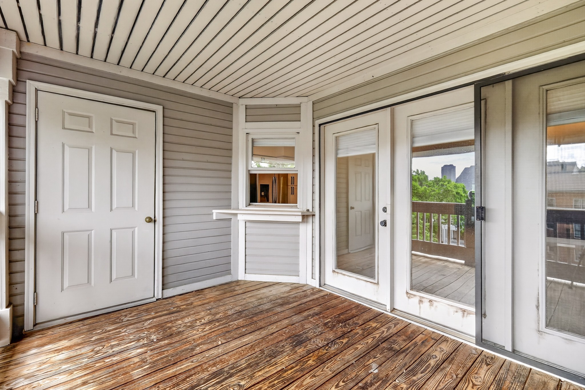 608 Arkland Pl