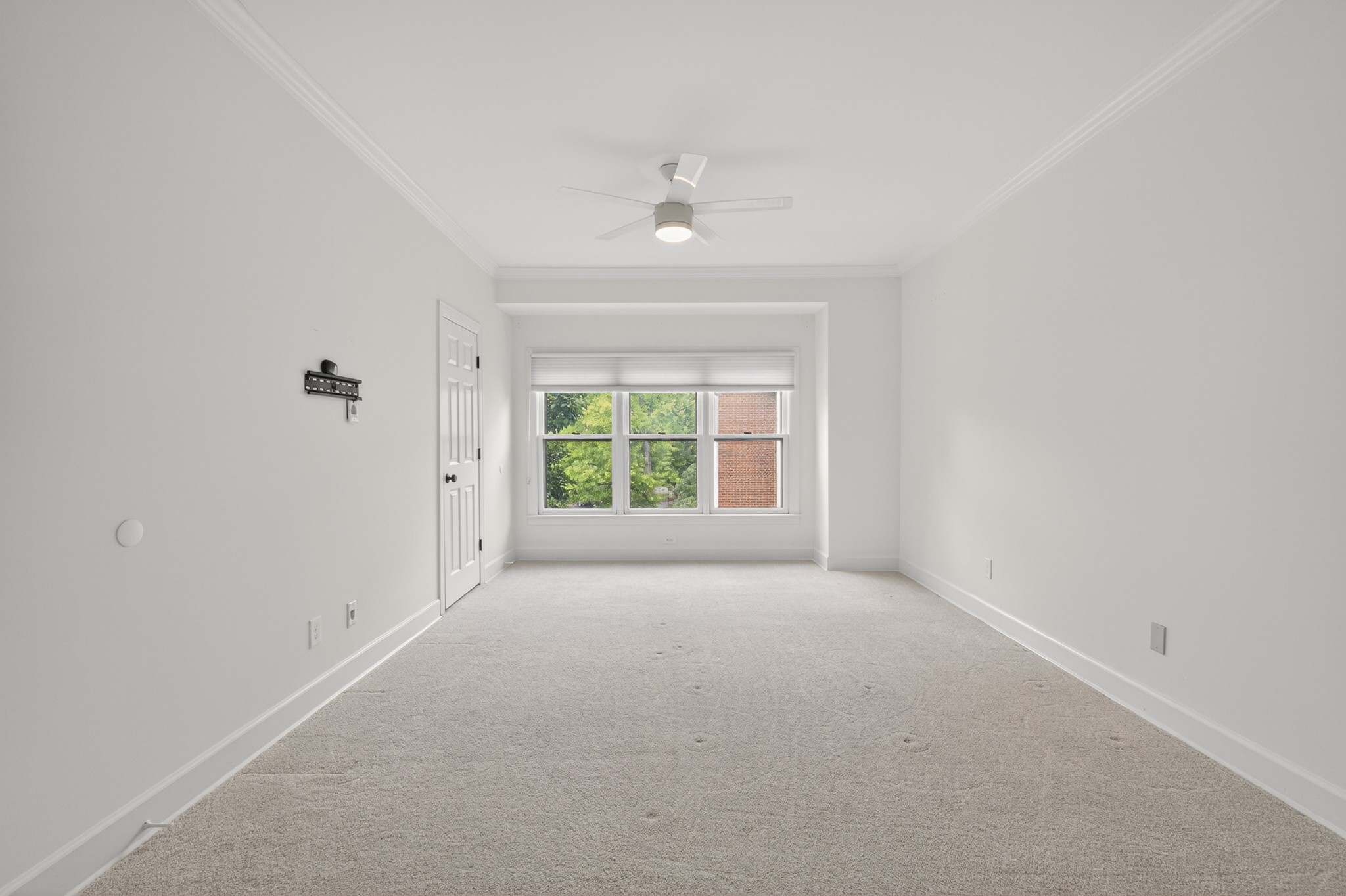 608 Arkland Pl