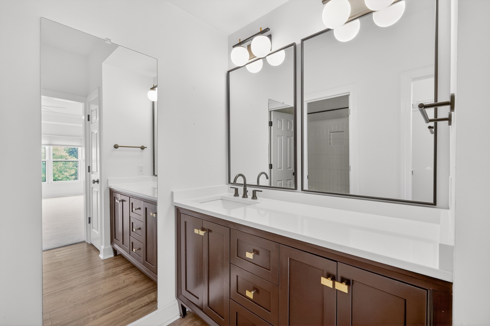 608 Arkland Pl