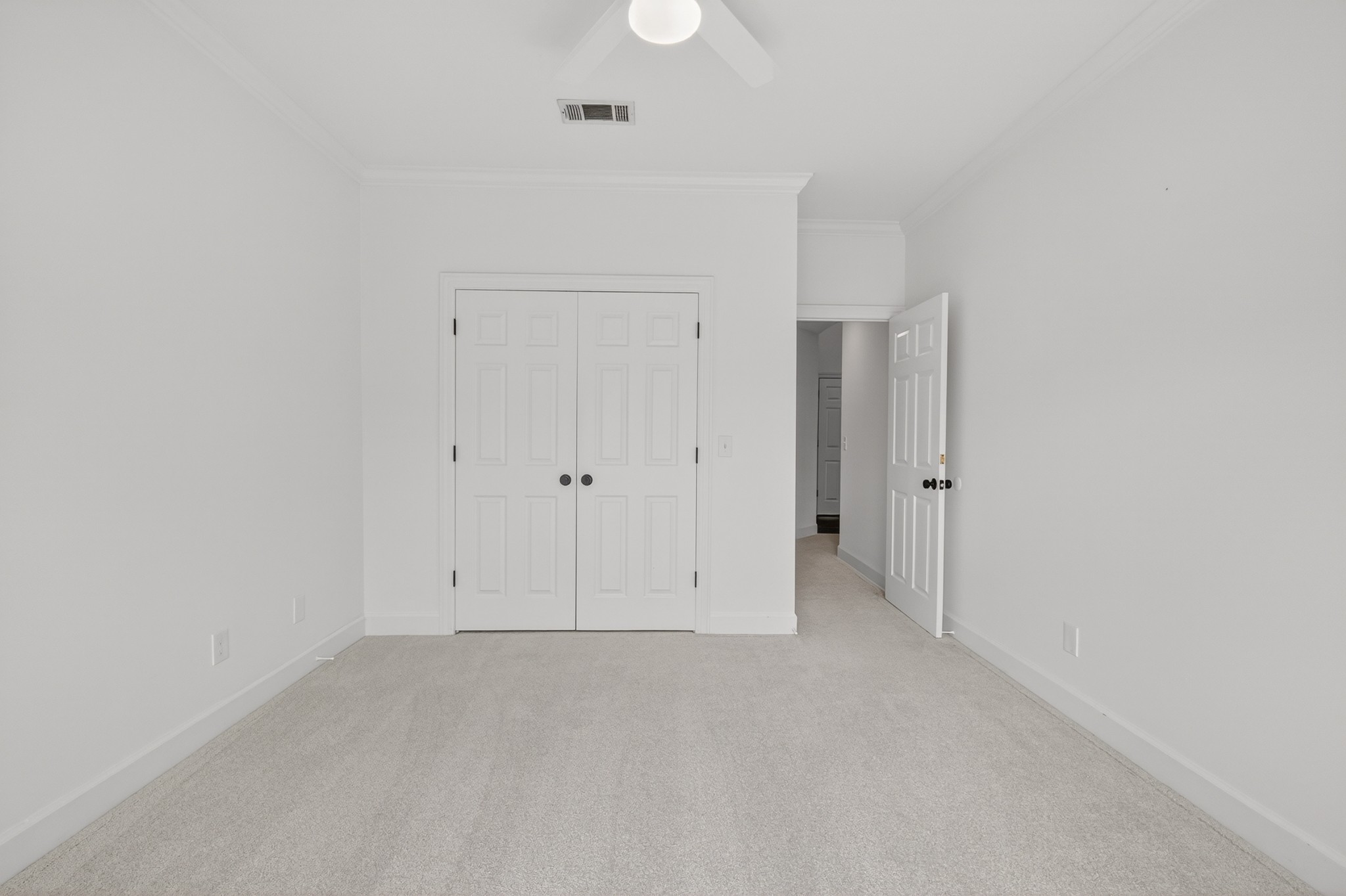 608 Arkland Pl