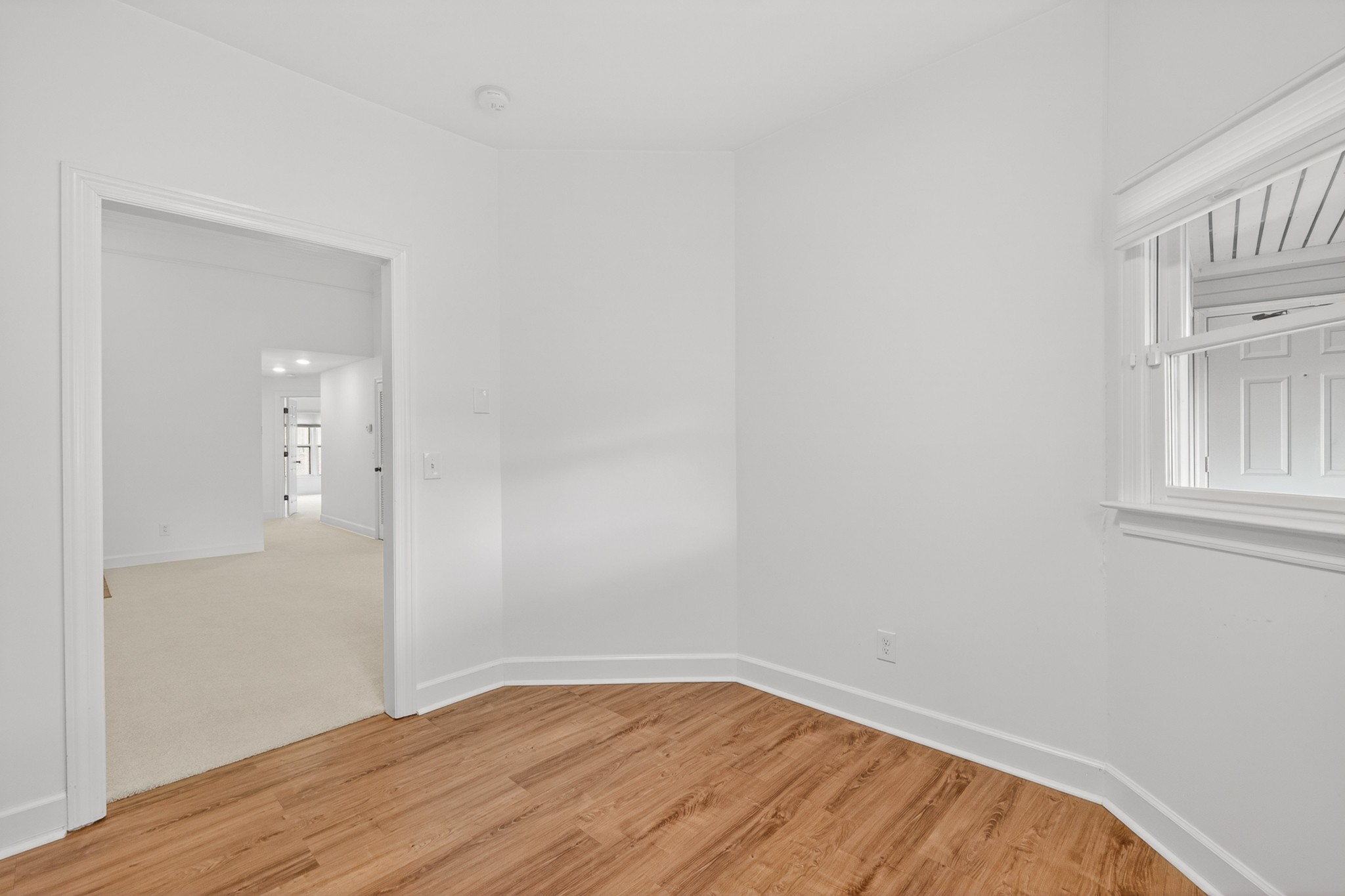 608 Arkland Pl