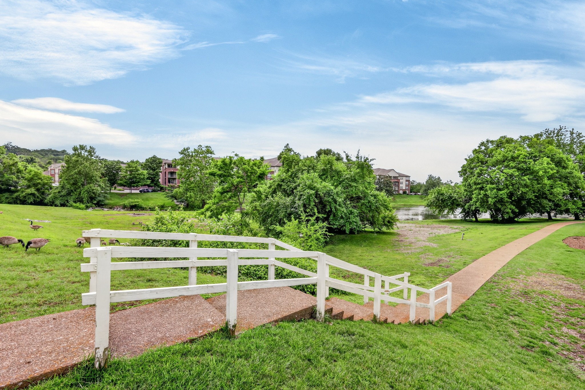 608 Arkland Pl