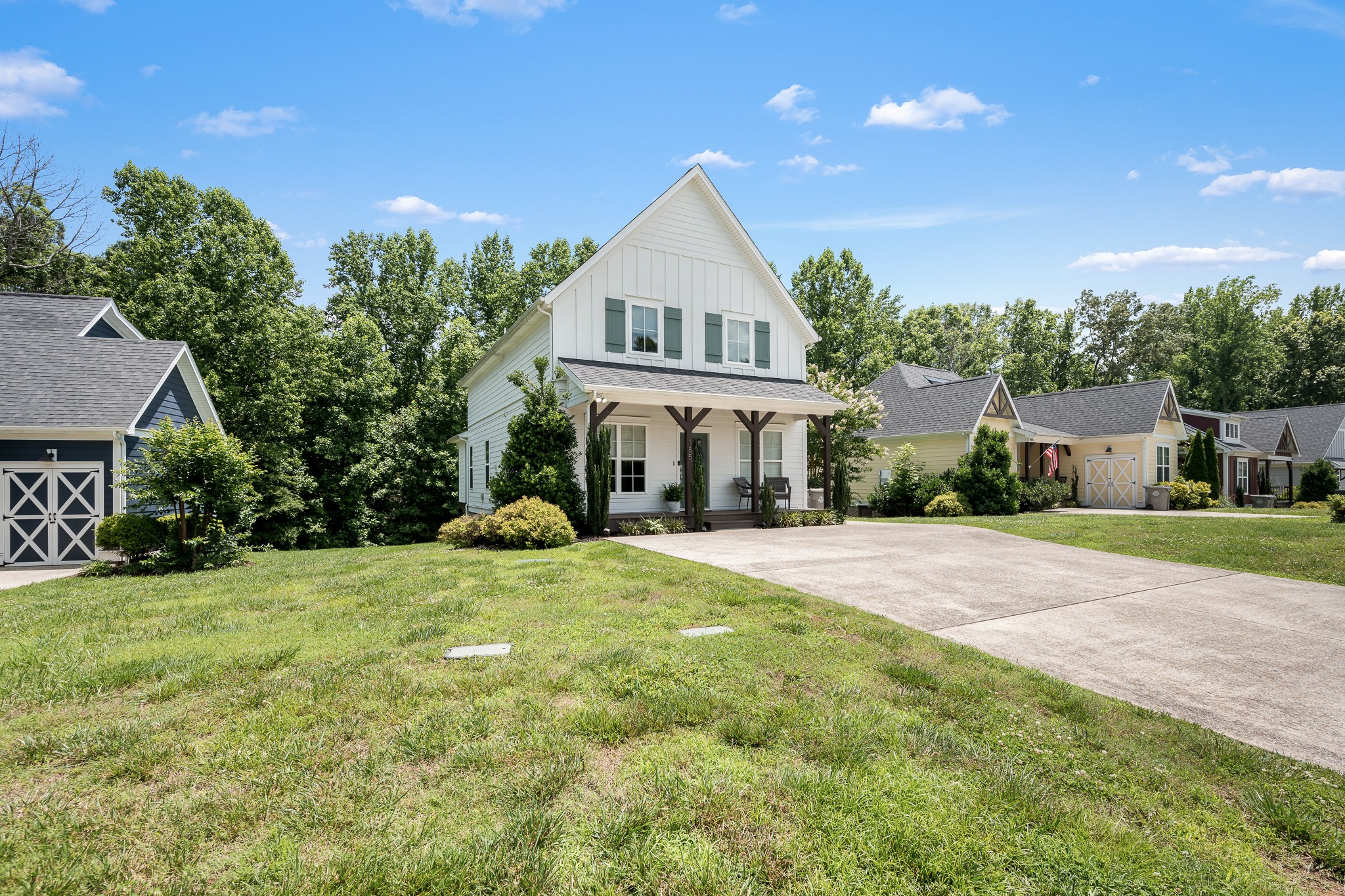 185 Evans Dr