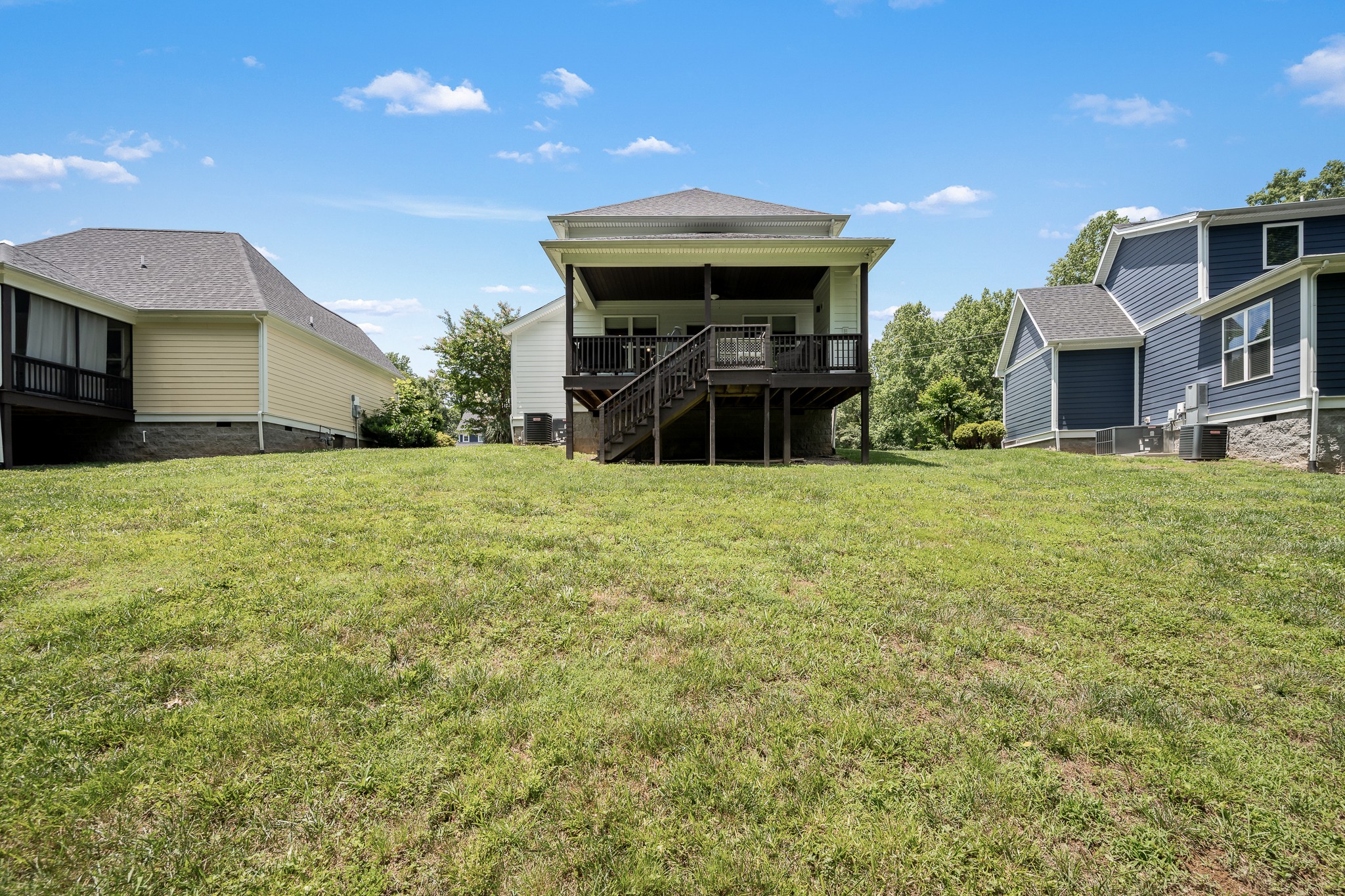 185 Evans Dr