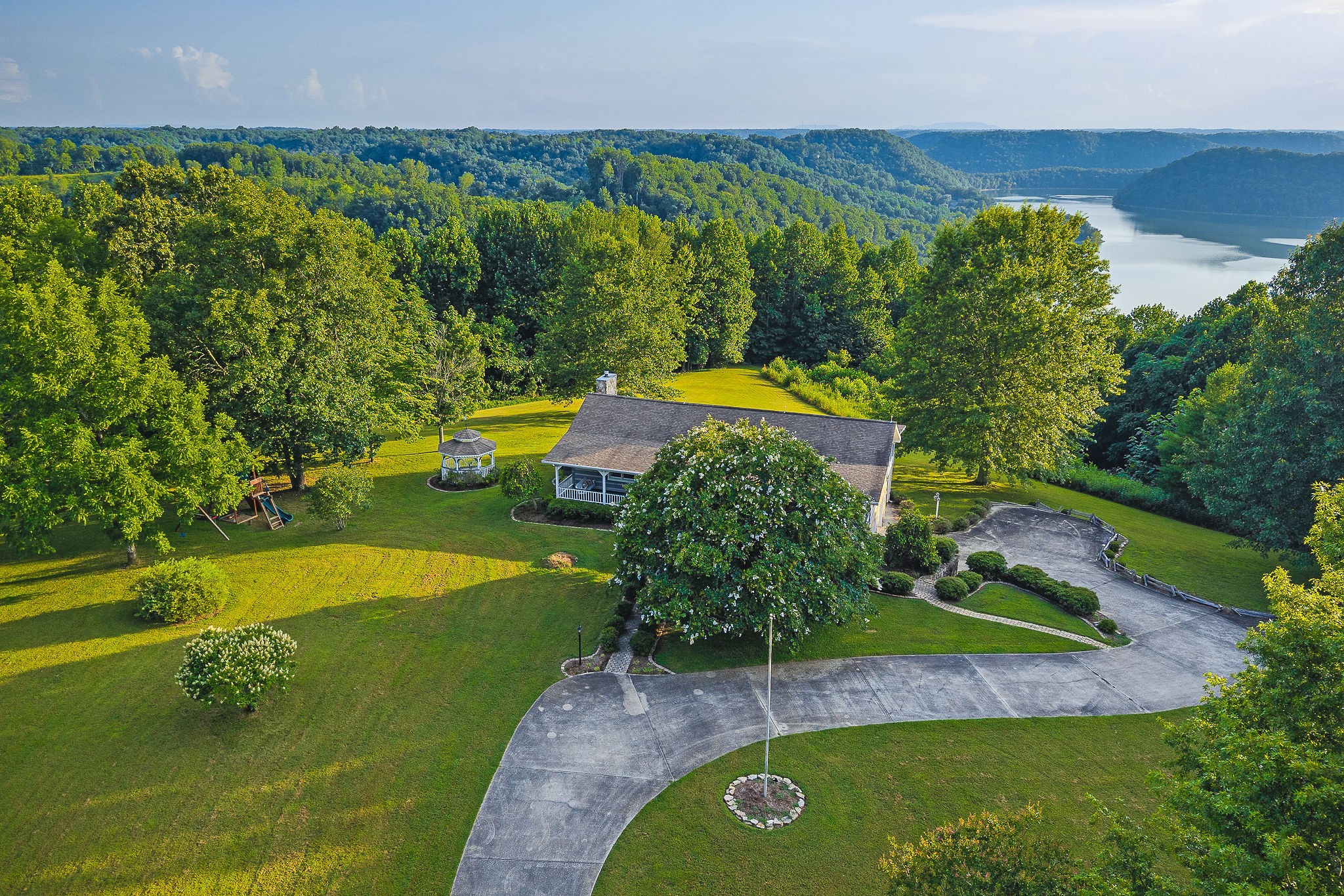11720 Fox Hill Rd