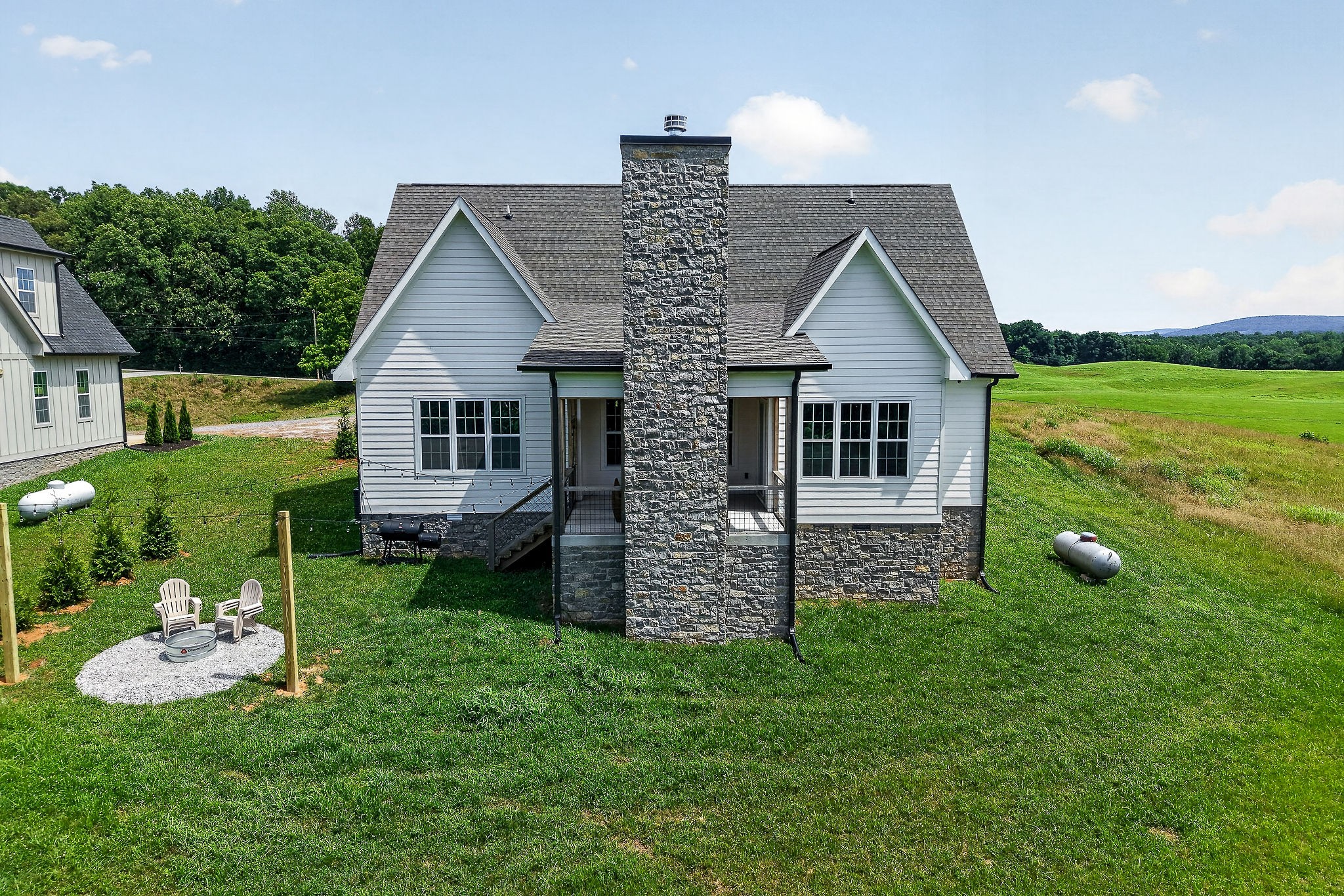 617 Post Office Rd