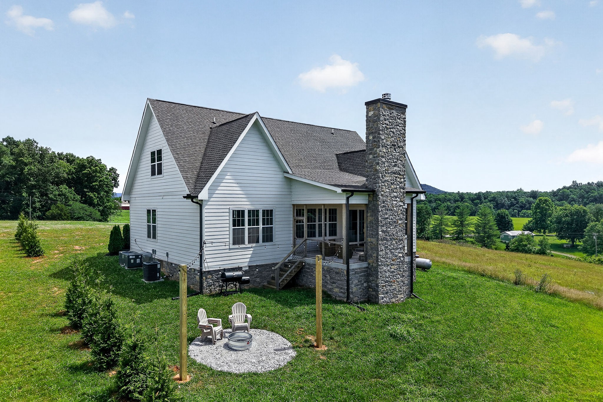 617 Post Office Rd