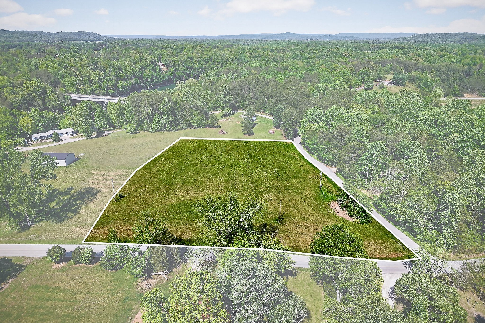 305 Caney Bend Rd