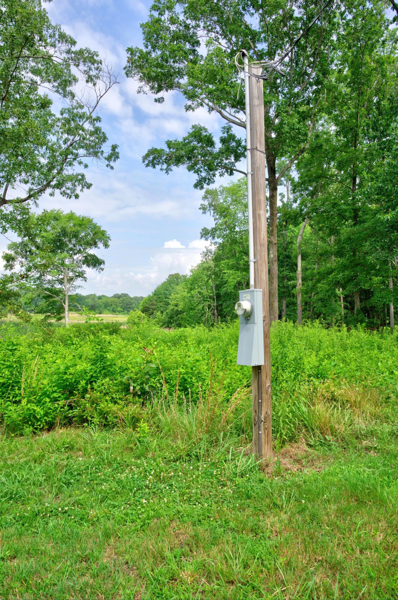 472 Eagle View Ln