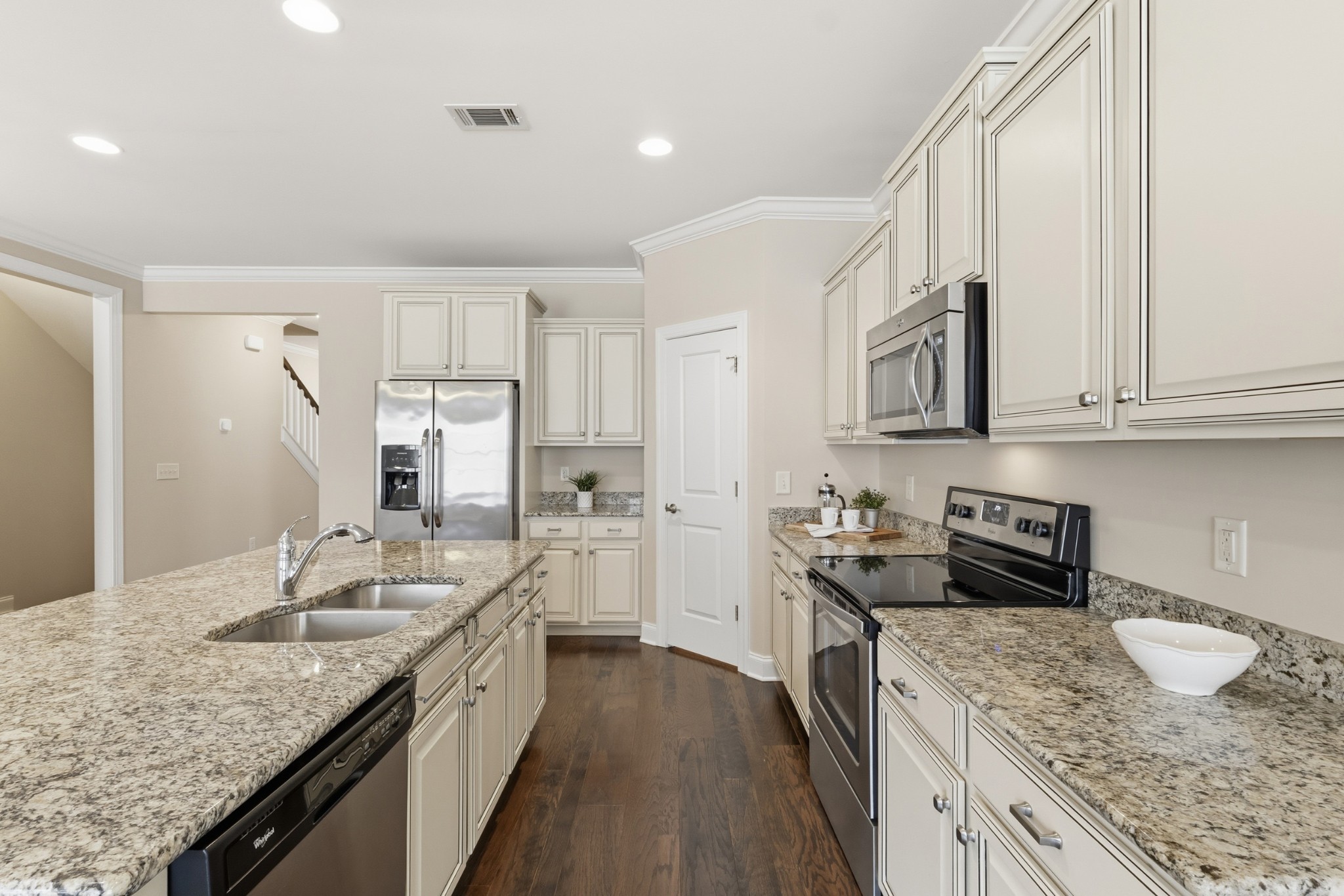 2220 Clare Park Dr