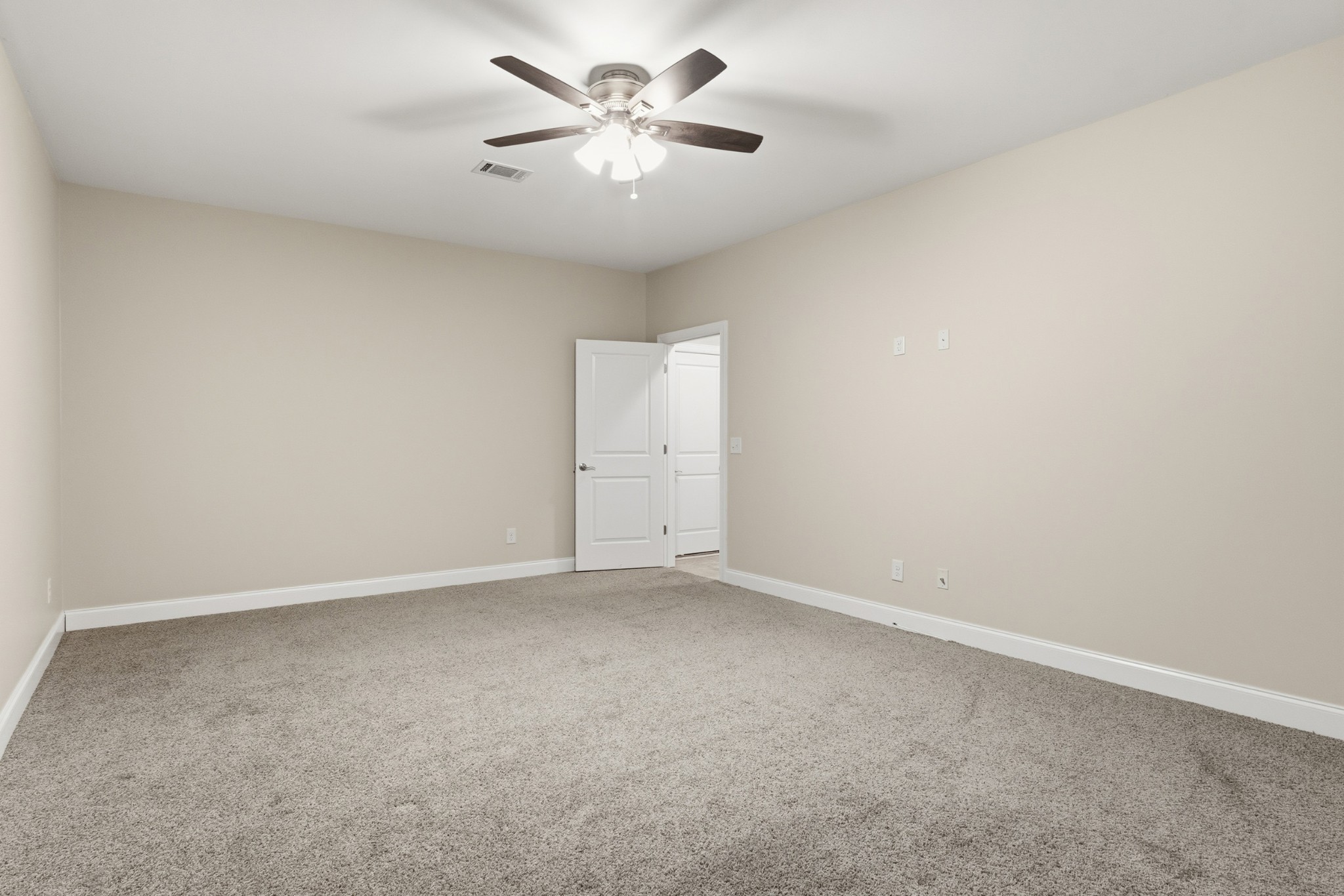 2220 Clare Park Dr