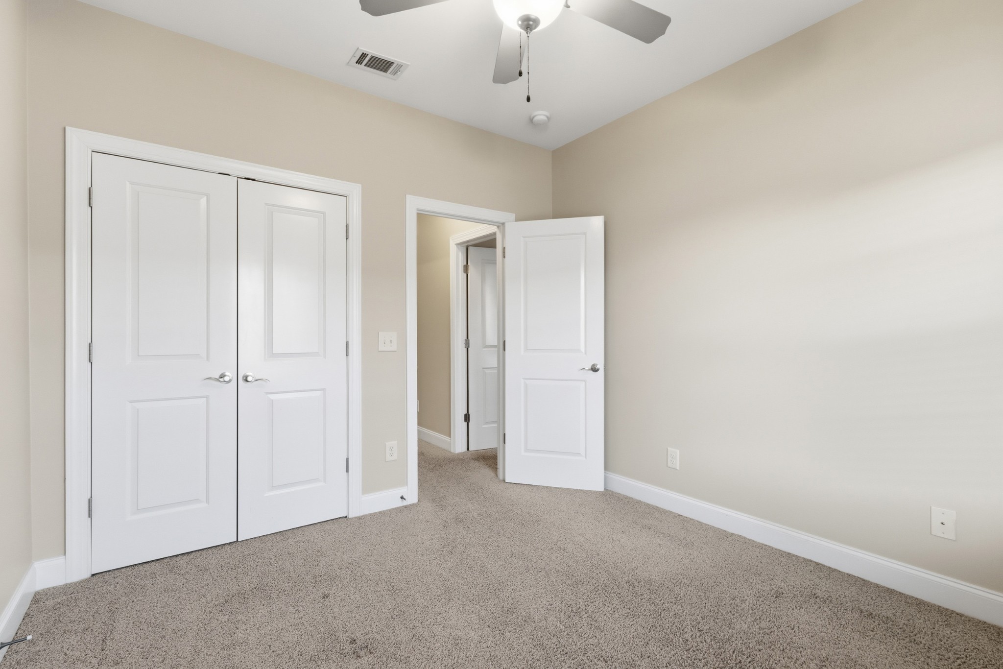 2220 Clare Park Dr