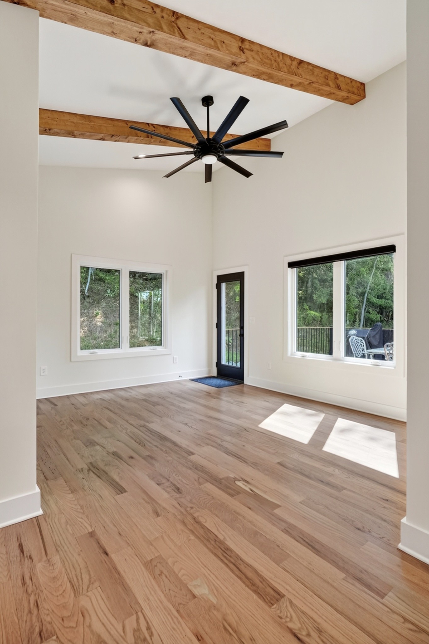 2343 Shoreside Dr
