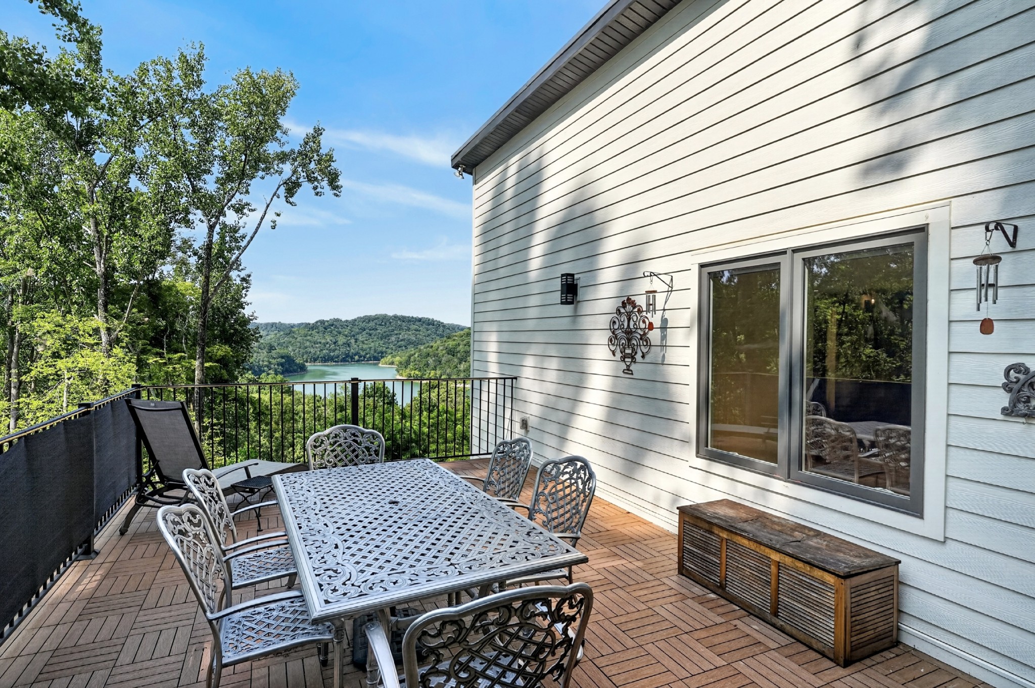 2343 Shoreside Dr