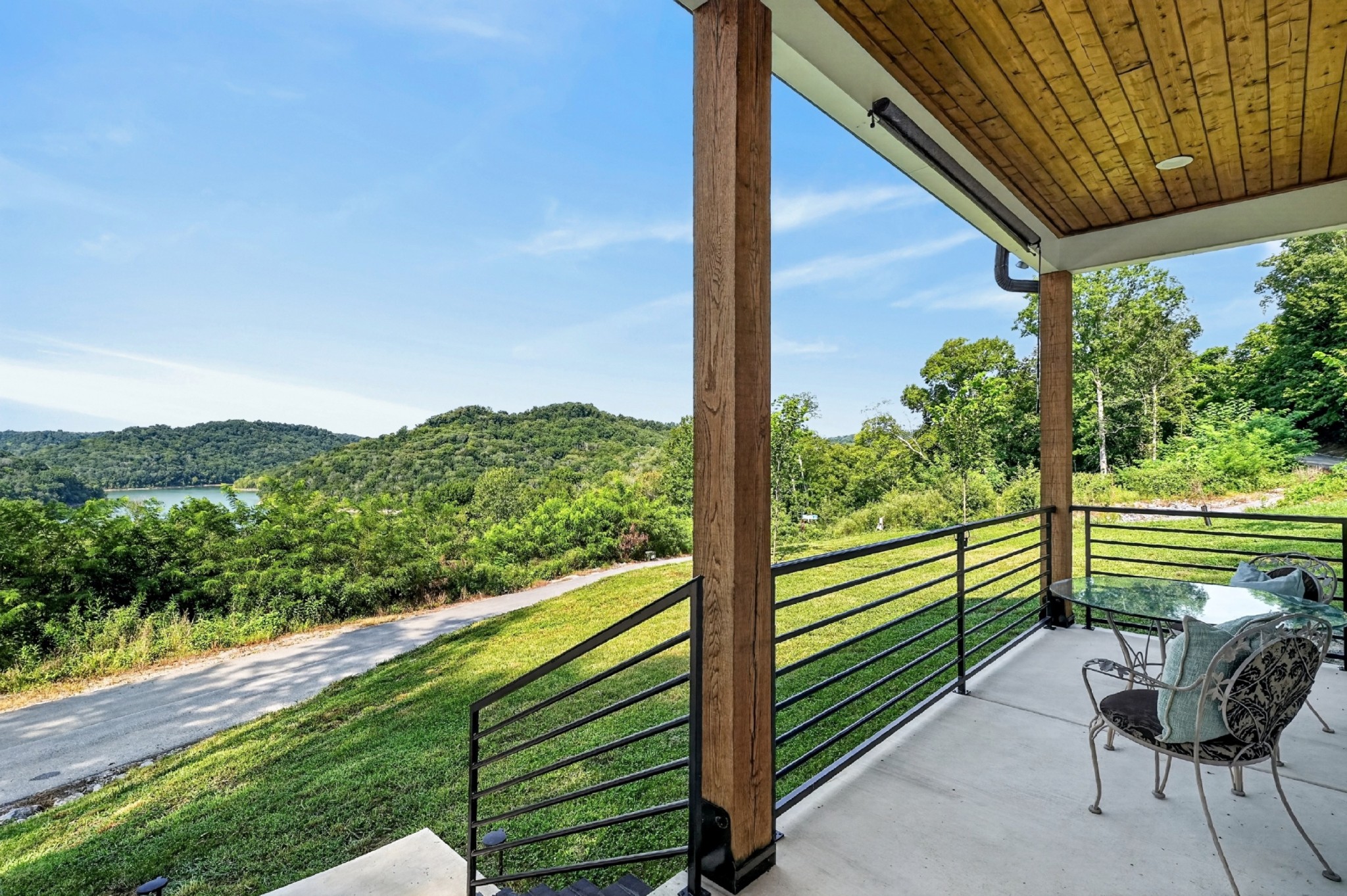 2343 Shoreside Dr