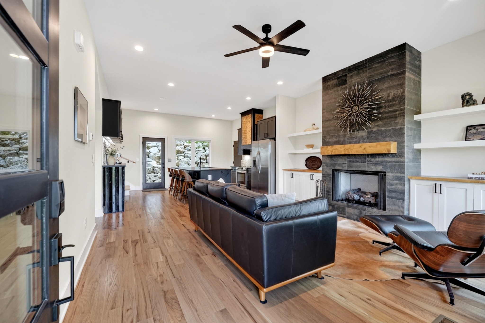 2343 Shoreside Dr
