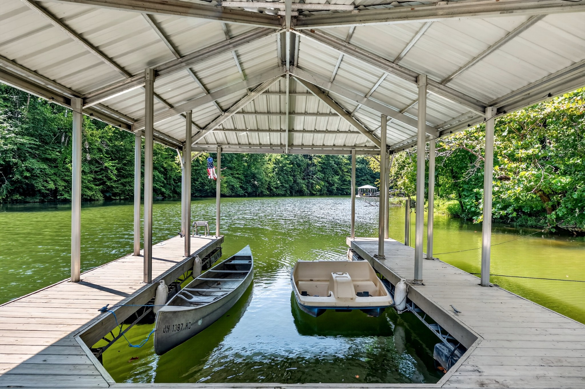 18 Admiral Ln