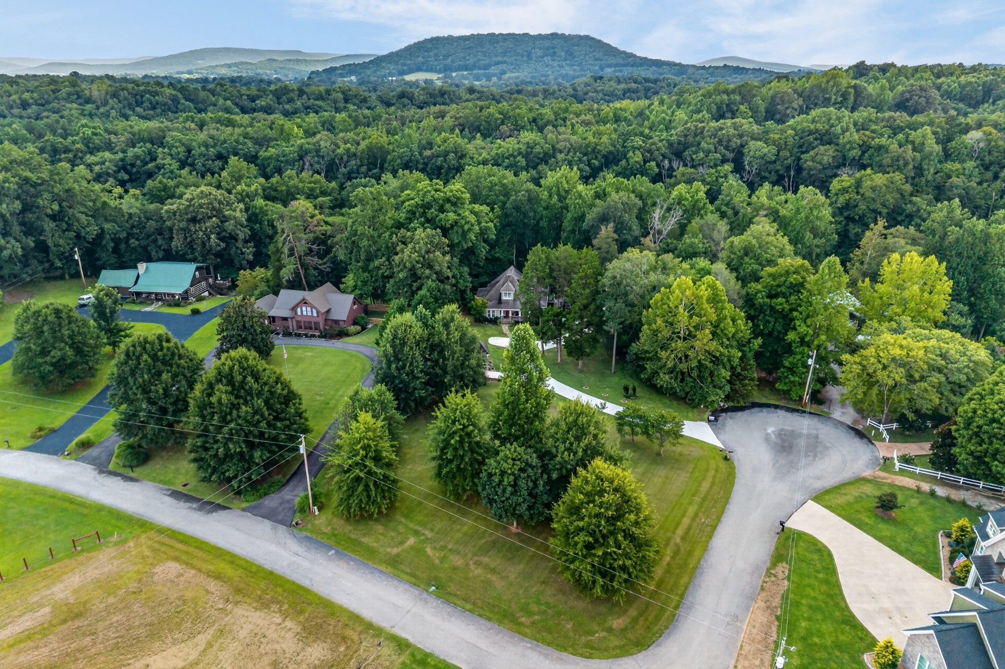 18 Admiral Ln