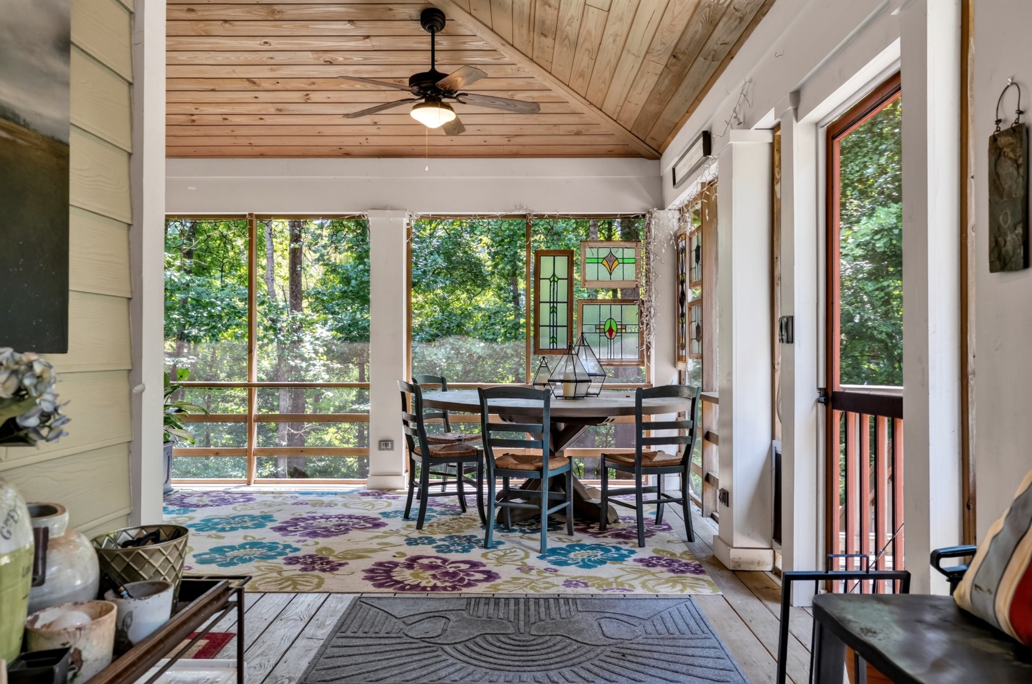 18 Admiral Ln
