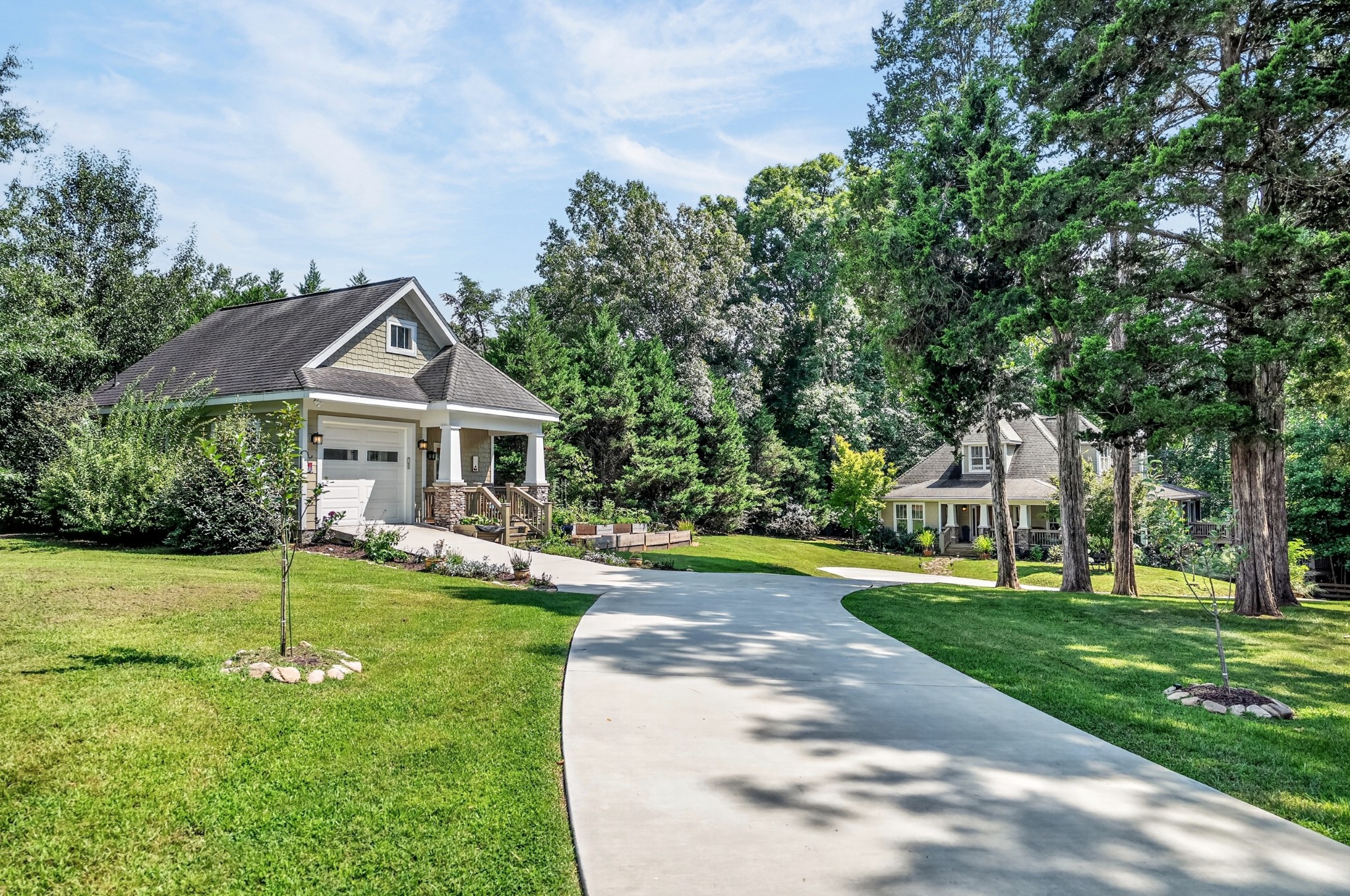18 Admiral Ln